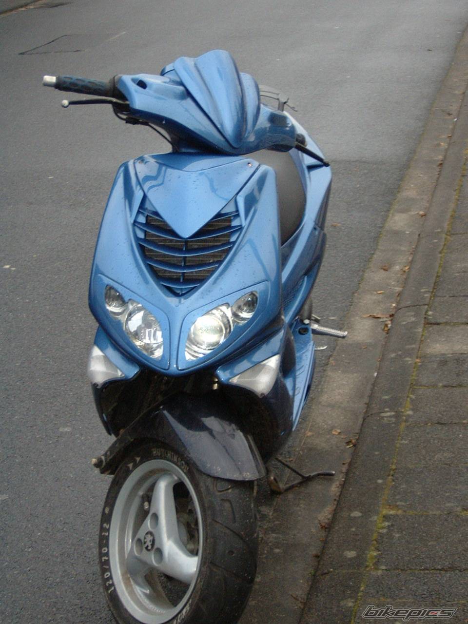 2003 PEUGEOT SPEEDFIGHT2 50 | Picture 264845 motorcycle photo