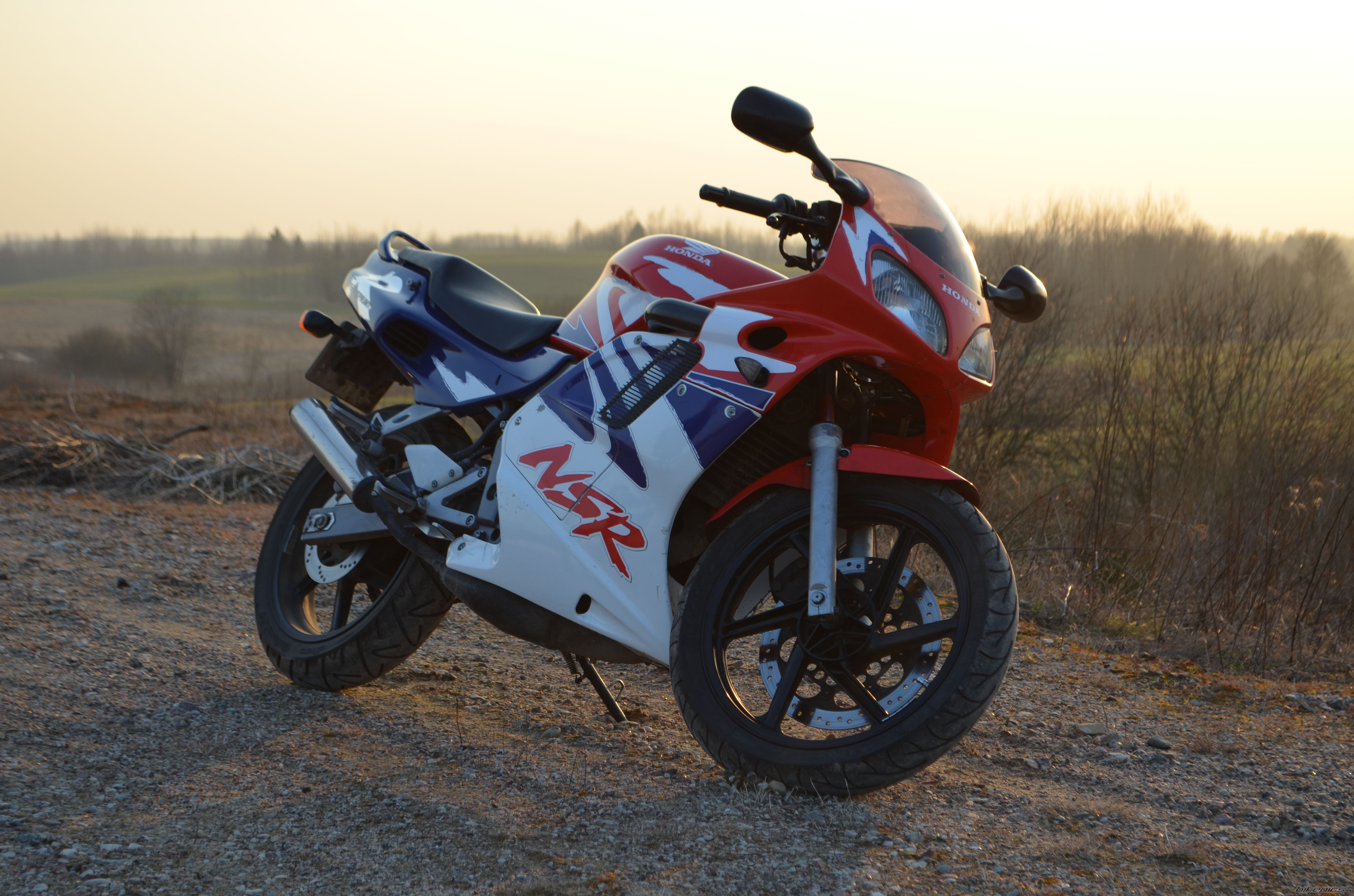 1998 HONDA NSR 125 | Picture 2648968 motorcycle photo