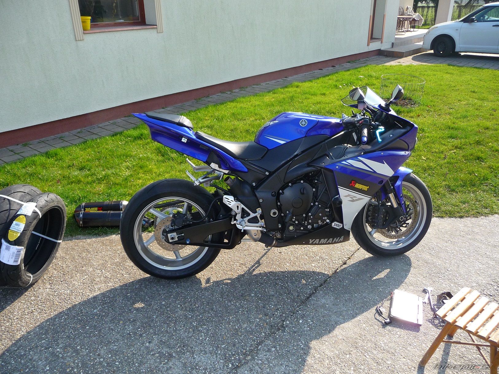 2009 YAMAHA YZF R1 | Picture 2650347 motorcycle photo