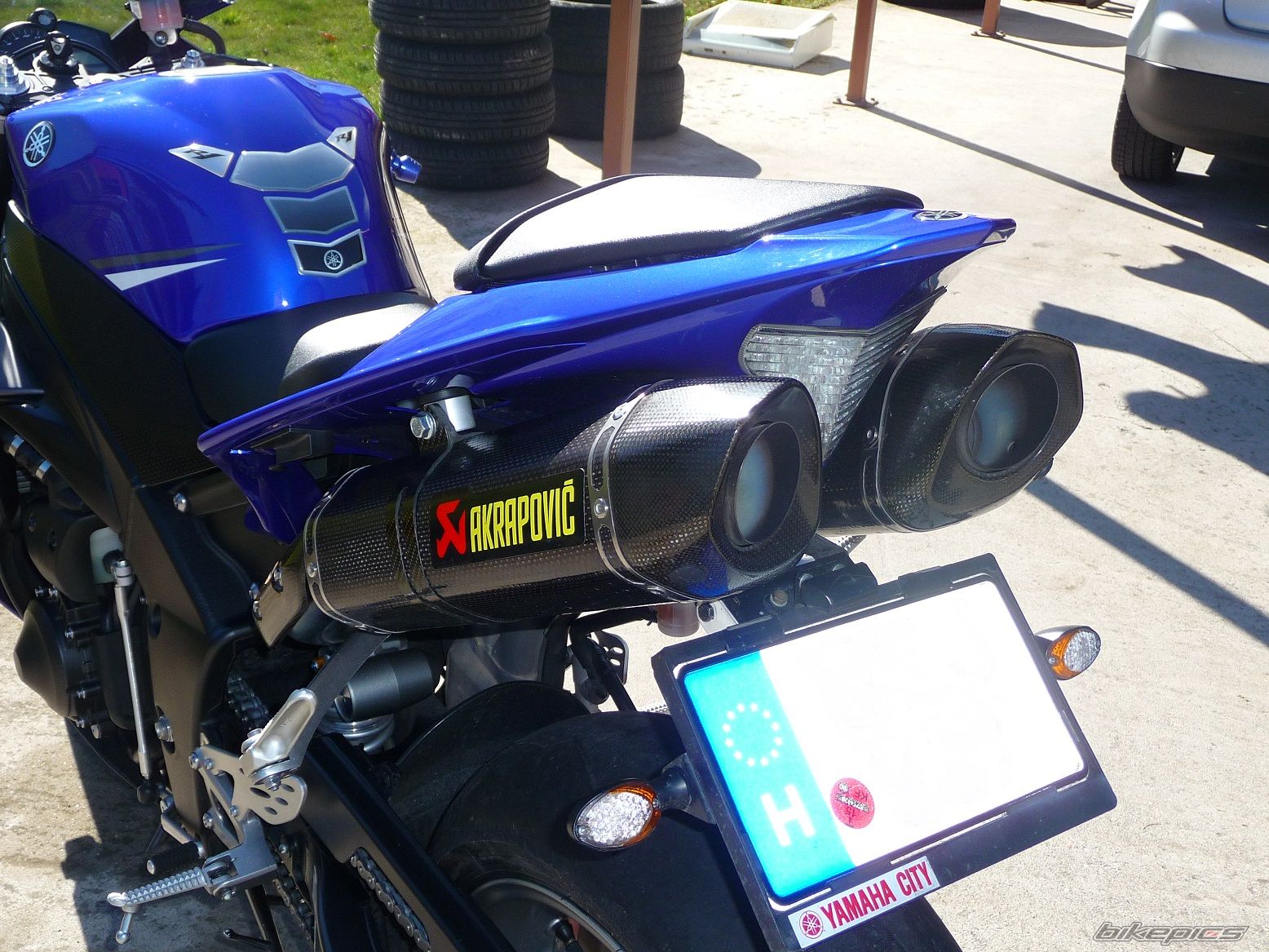 2009 YAMAHA YZF R1 | Picture 2650348 motorcycle photo