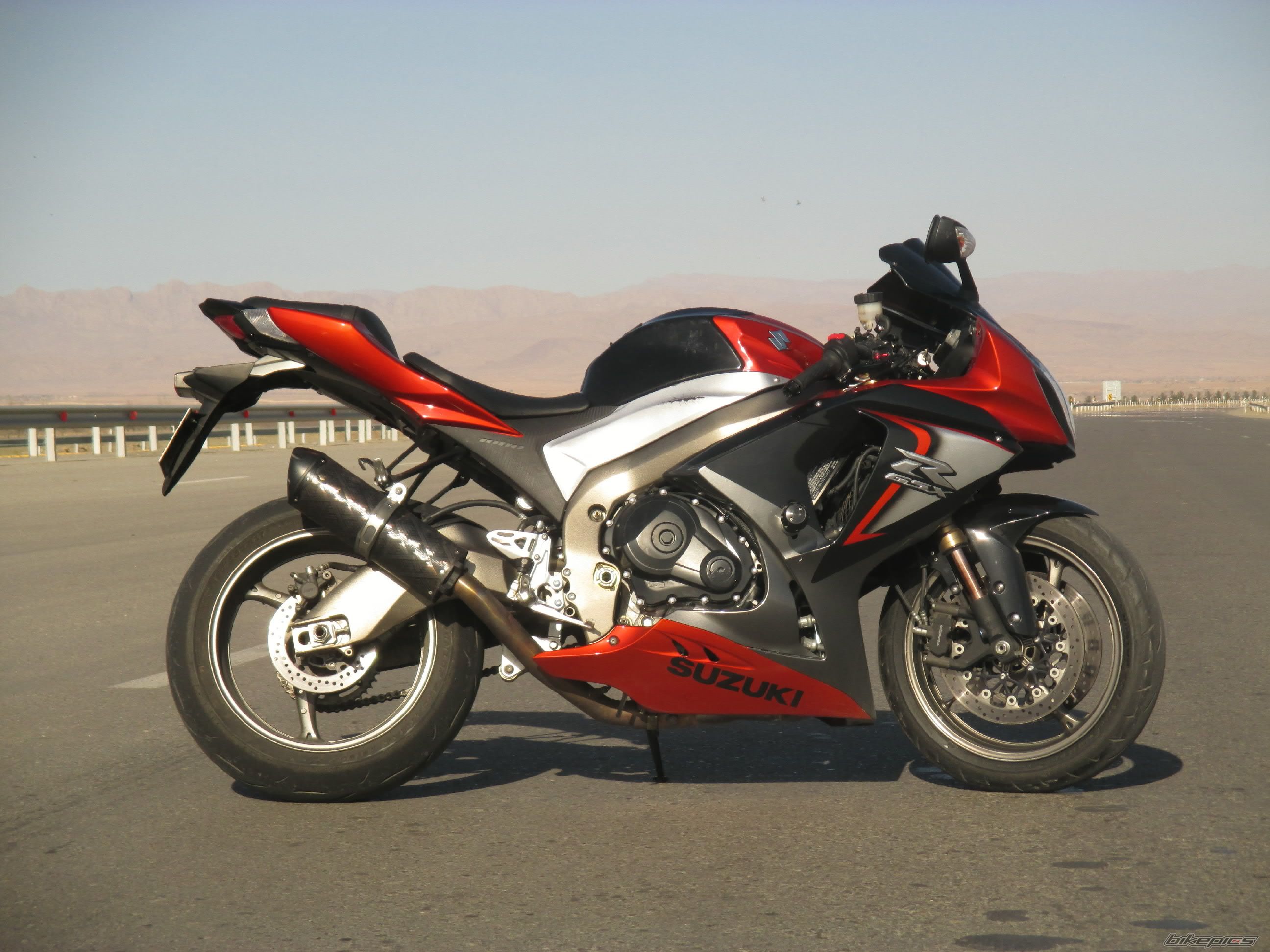 2011 SUZUKI GSX R 1000 | Picture 2651080 motorcycle photo
