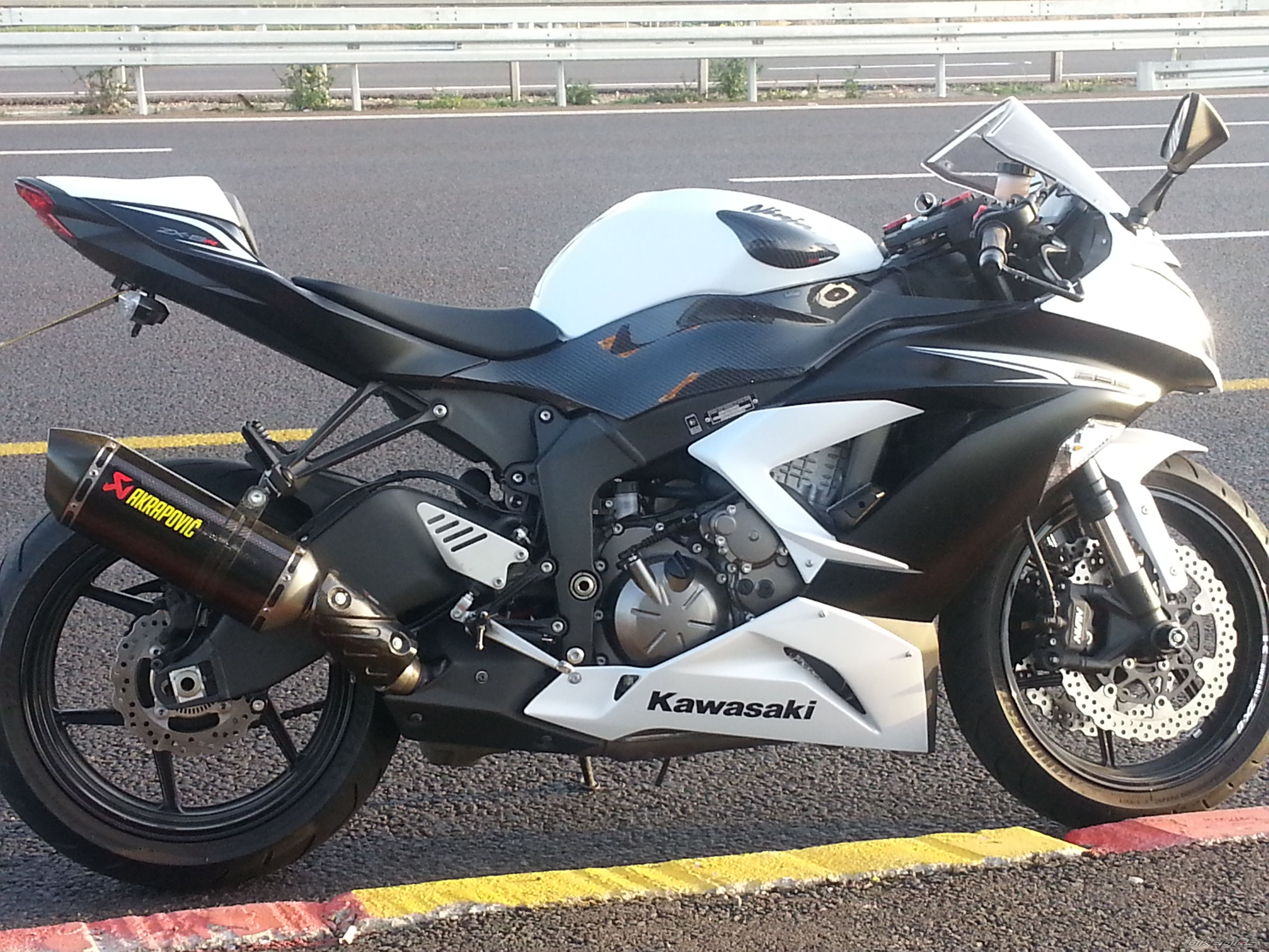 2013 KAWASAKI NINJA ZX6R 636 | Picture 2651718 motorcycle photo