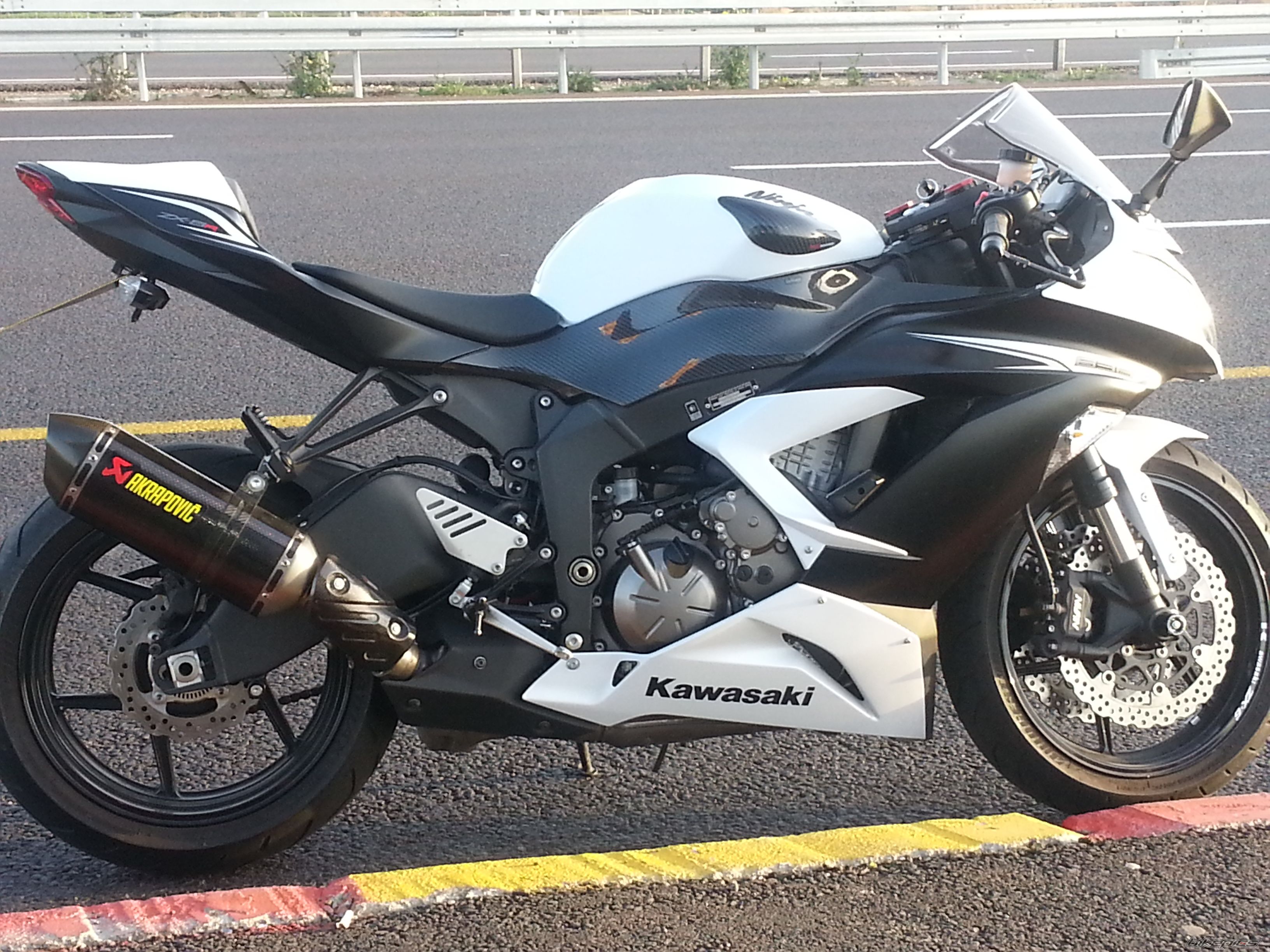 2013 KAWASAKI NINJA ZX6R 636 | Picture 2651719 motorcycle photo