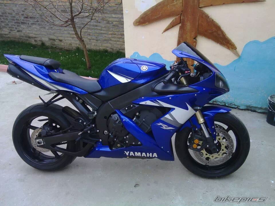 2005 YAMAHA YZF R1 | Picture 2651981 motorcycle photo