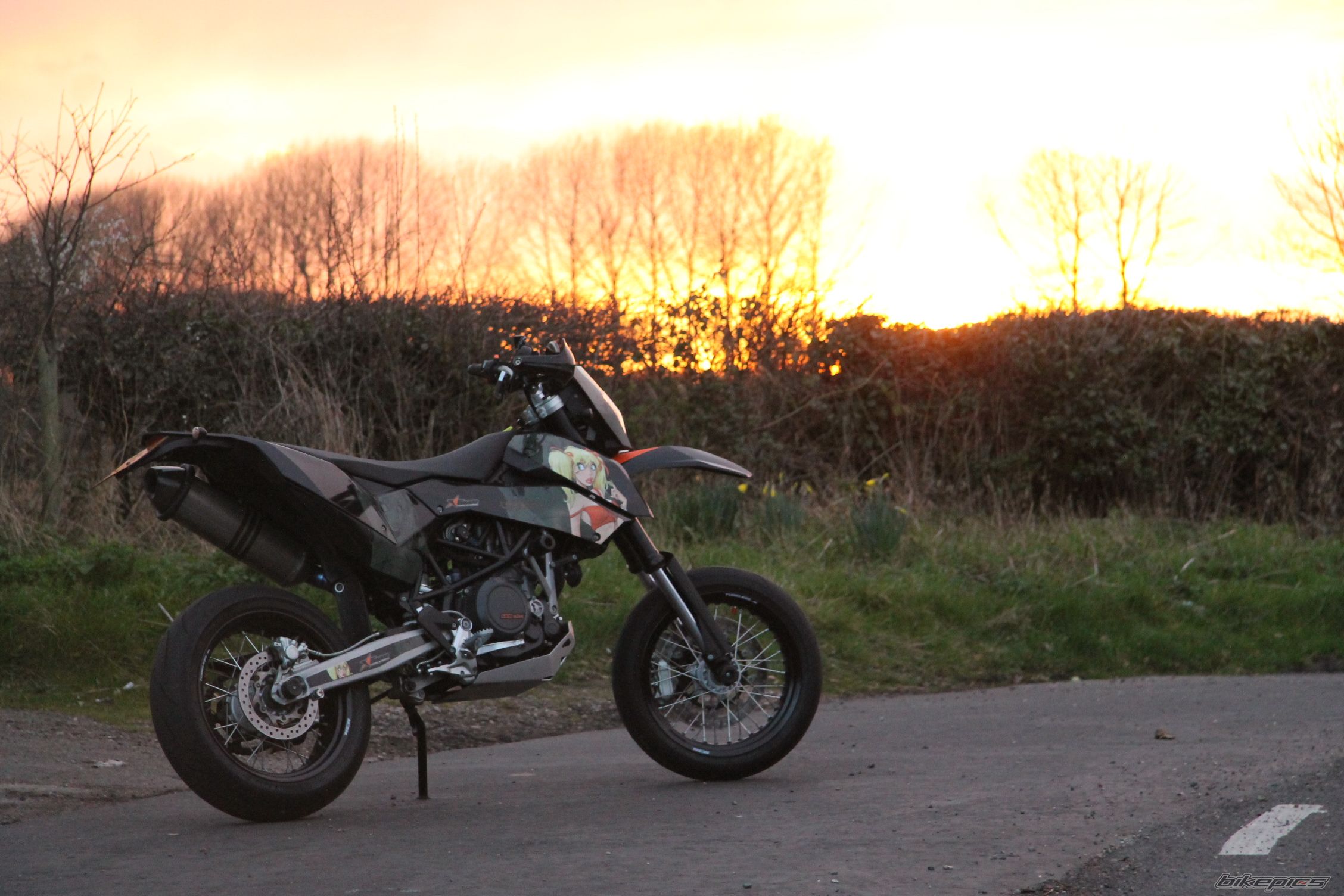 2011 KTM 690 SMC | Picture 2653428 motorcycle photo