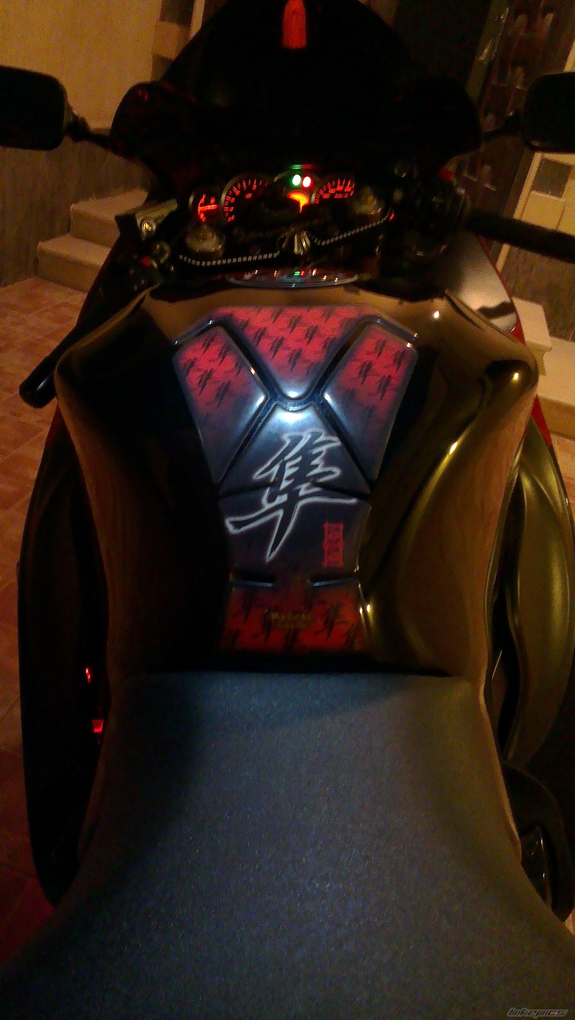2011 SUZUKI HAYABUSA | Picture 2653469 motorcycle photo