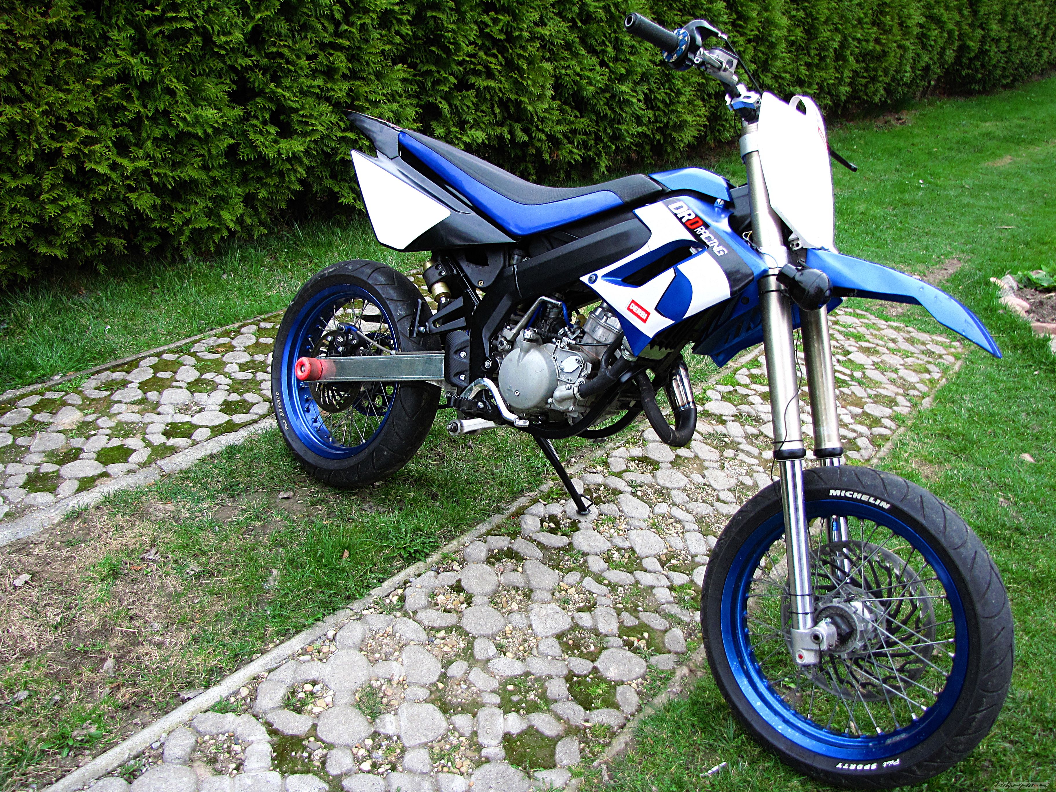 2007 DERBI SENDA DRD SM 50 | Picture 2654044 motorcycle photo