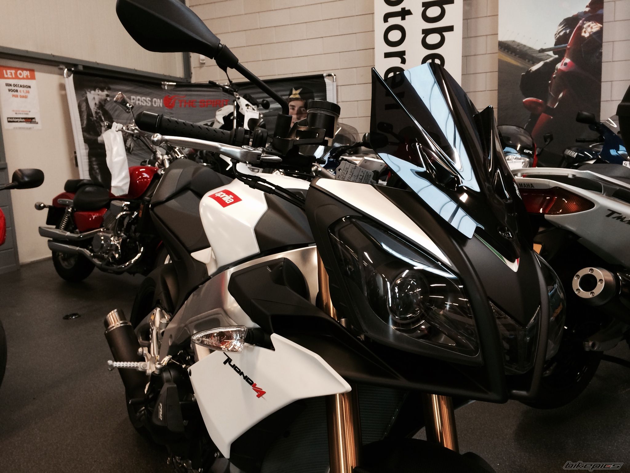 2014 APRILIA TUONO V4R APRC | Picture 2655188 motorcycle photo