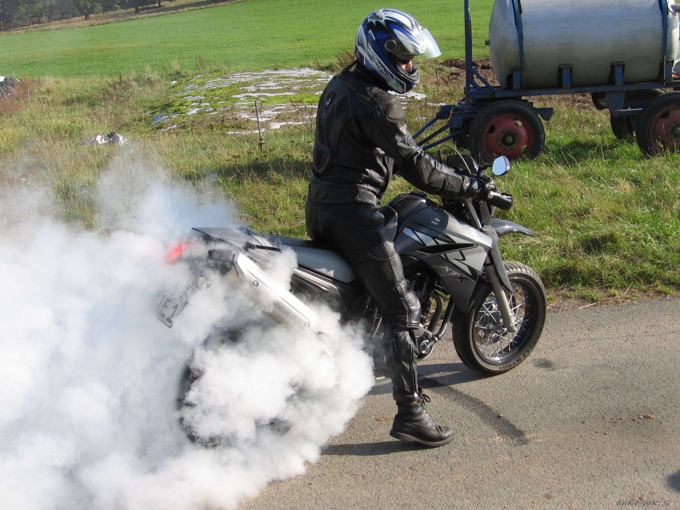 2004 YAMAHA XT 660X | Picture 2655497 motorcycle photo
