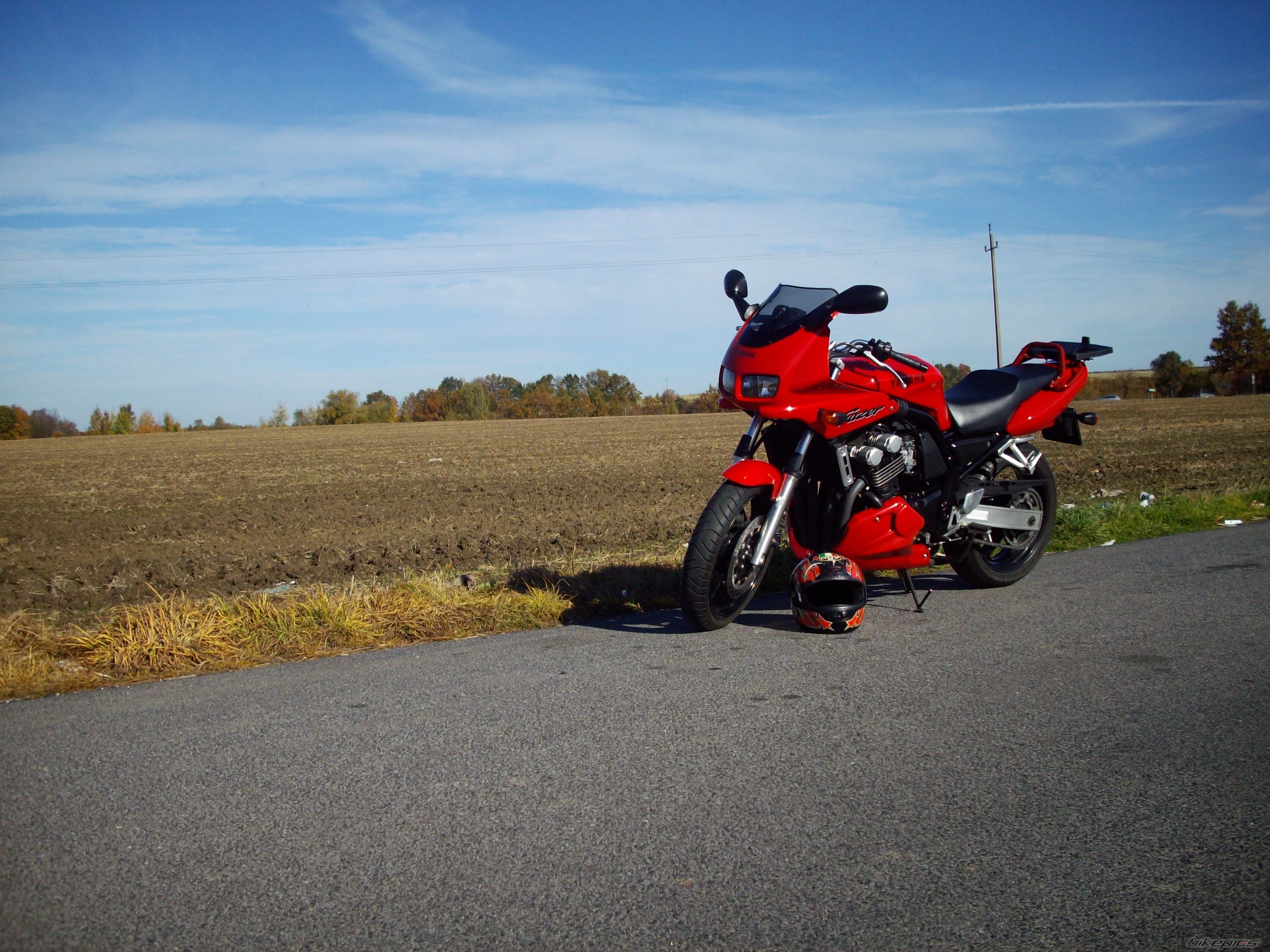1998 YAMAHA FZS 600 FAZER | Picture 2656067 motorcycle photo