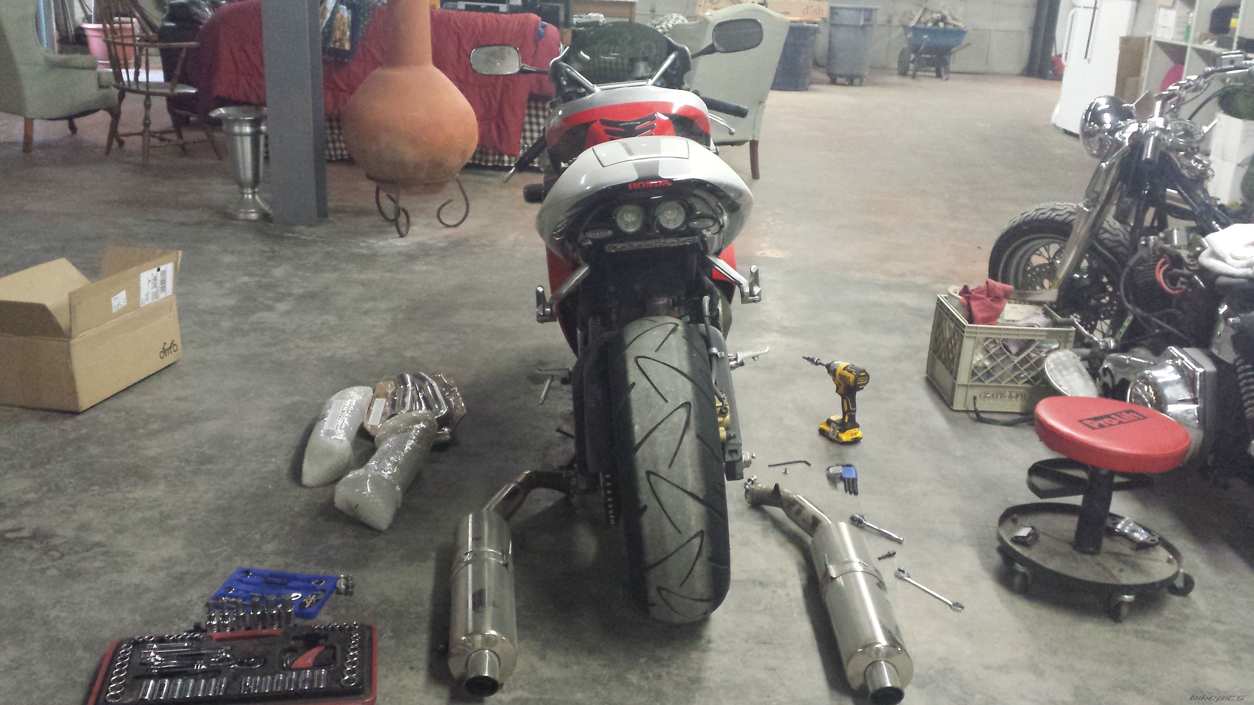2003 HONDA RC51 | Picture 2656354 motorcycle photo