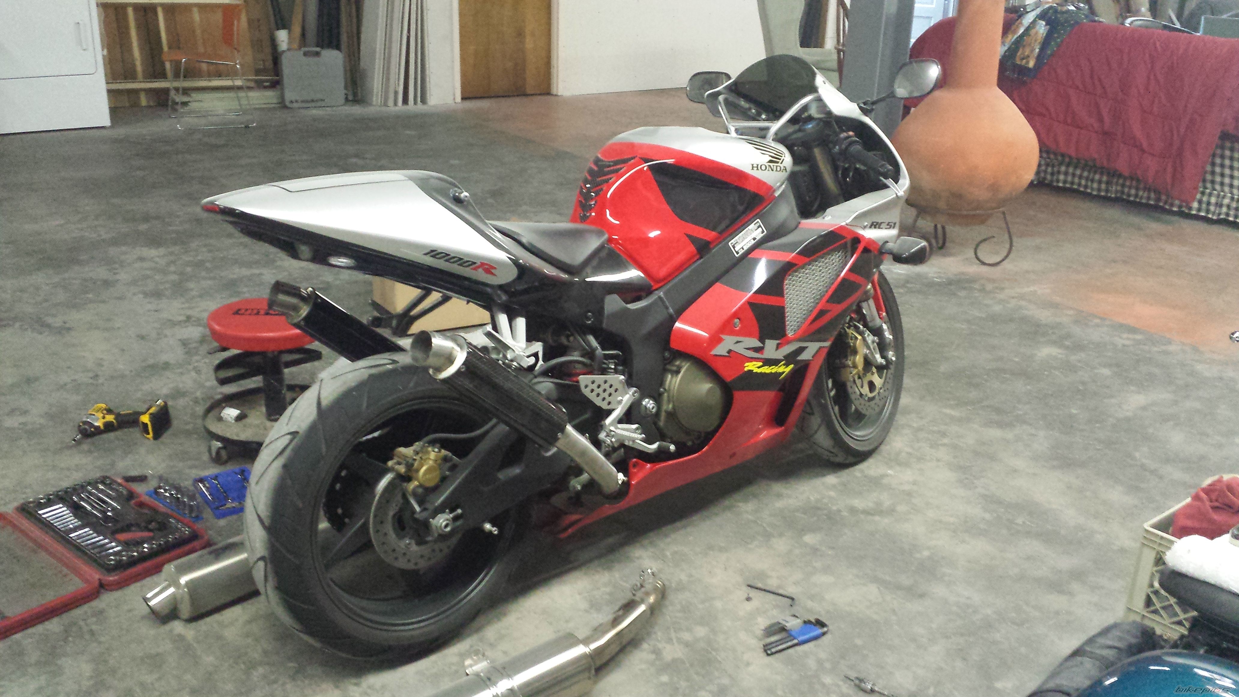 2003 HONDA RC51 | Picture 2656356 motorcycle photo