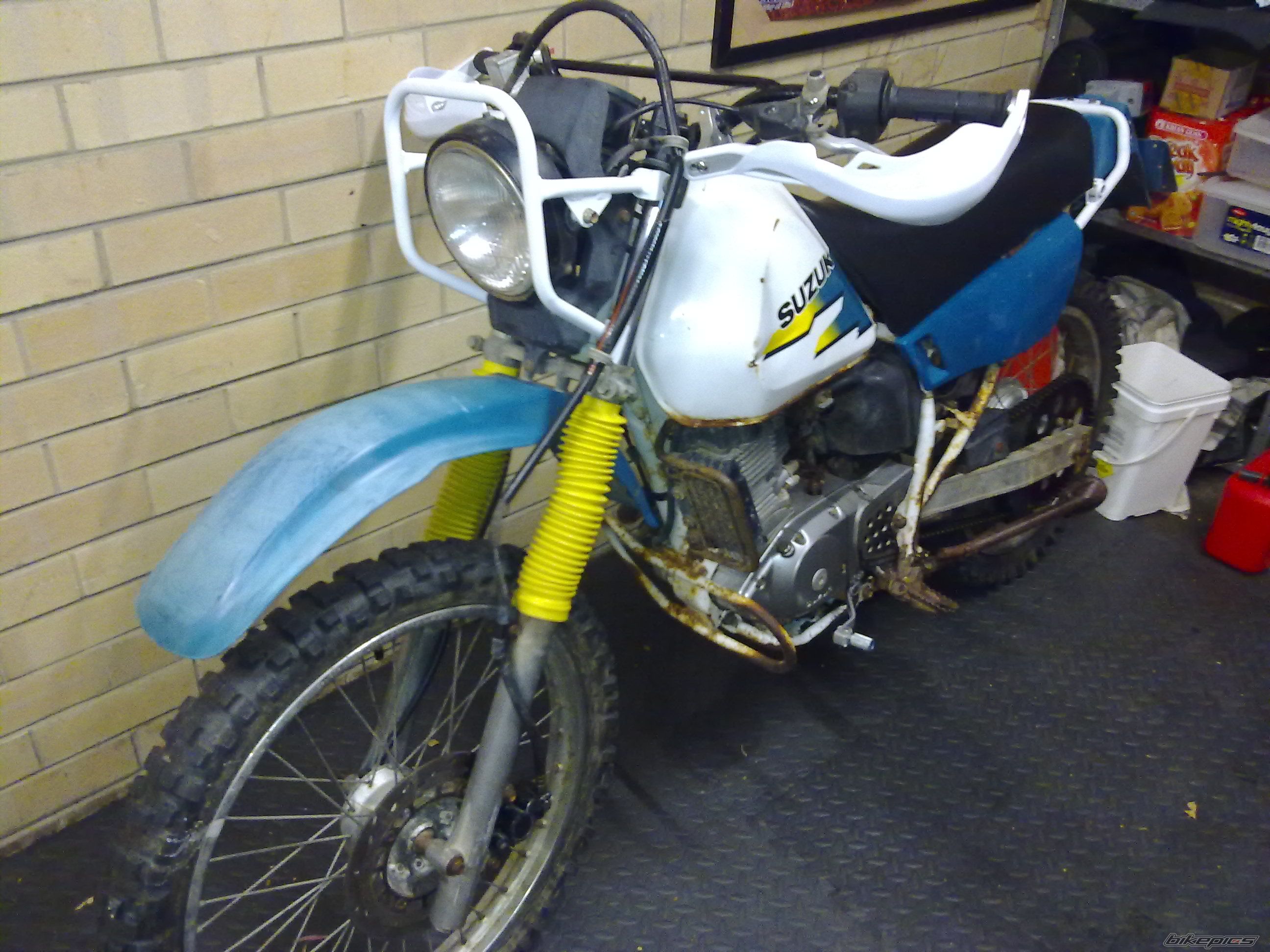 1998 SUZUKI DR 200 | Picture 2656896 motorcycle photo