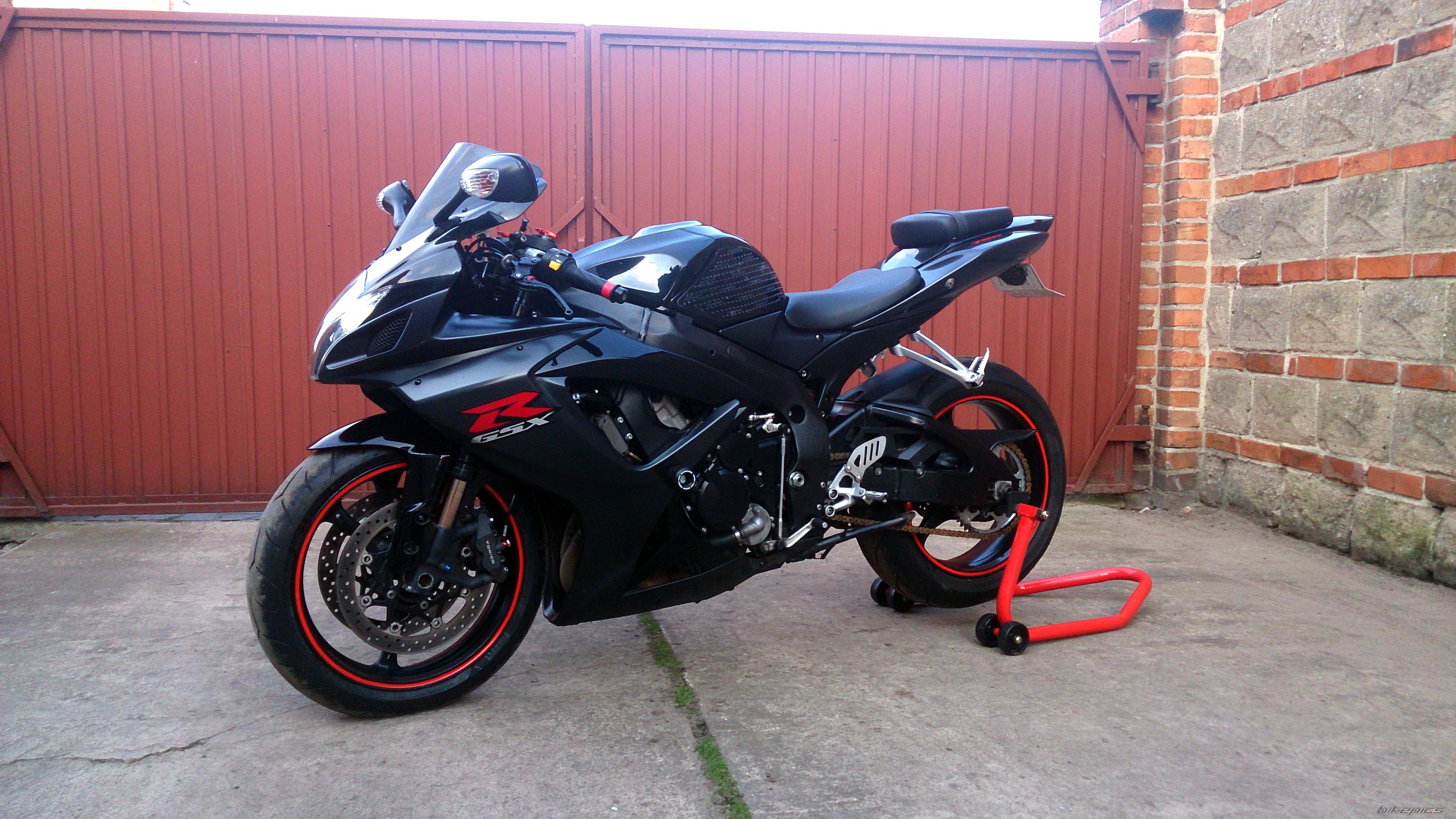 2006 SUZUKI GSX R 750 | Picture 2657878 motorcycle photo