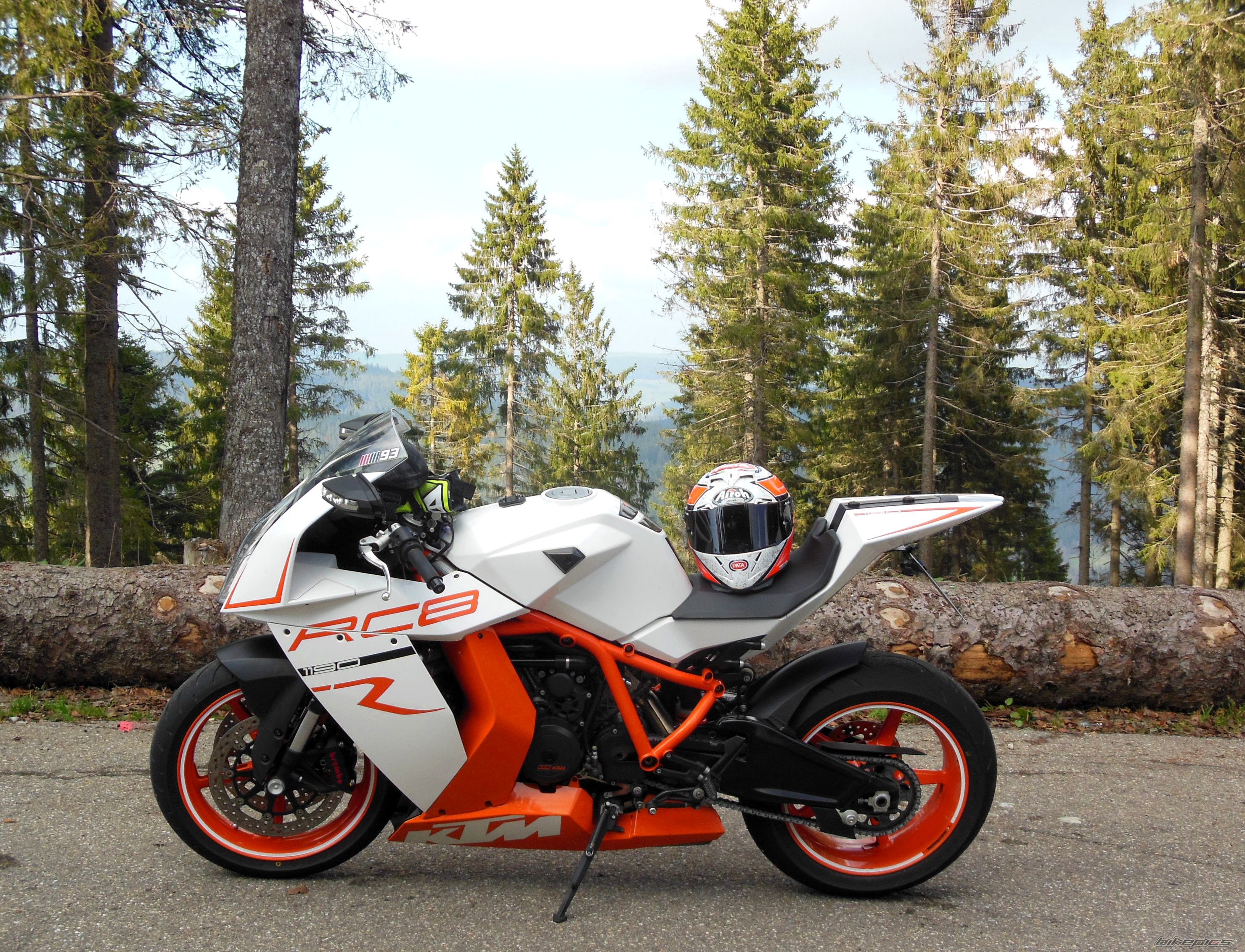 2011 KTM RC8 R | Picture 2657924 motorcycle photo