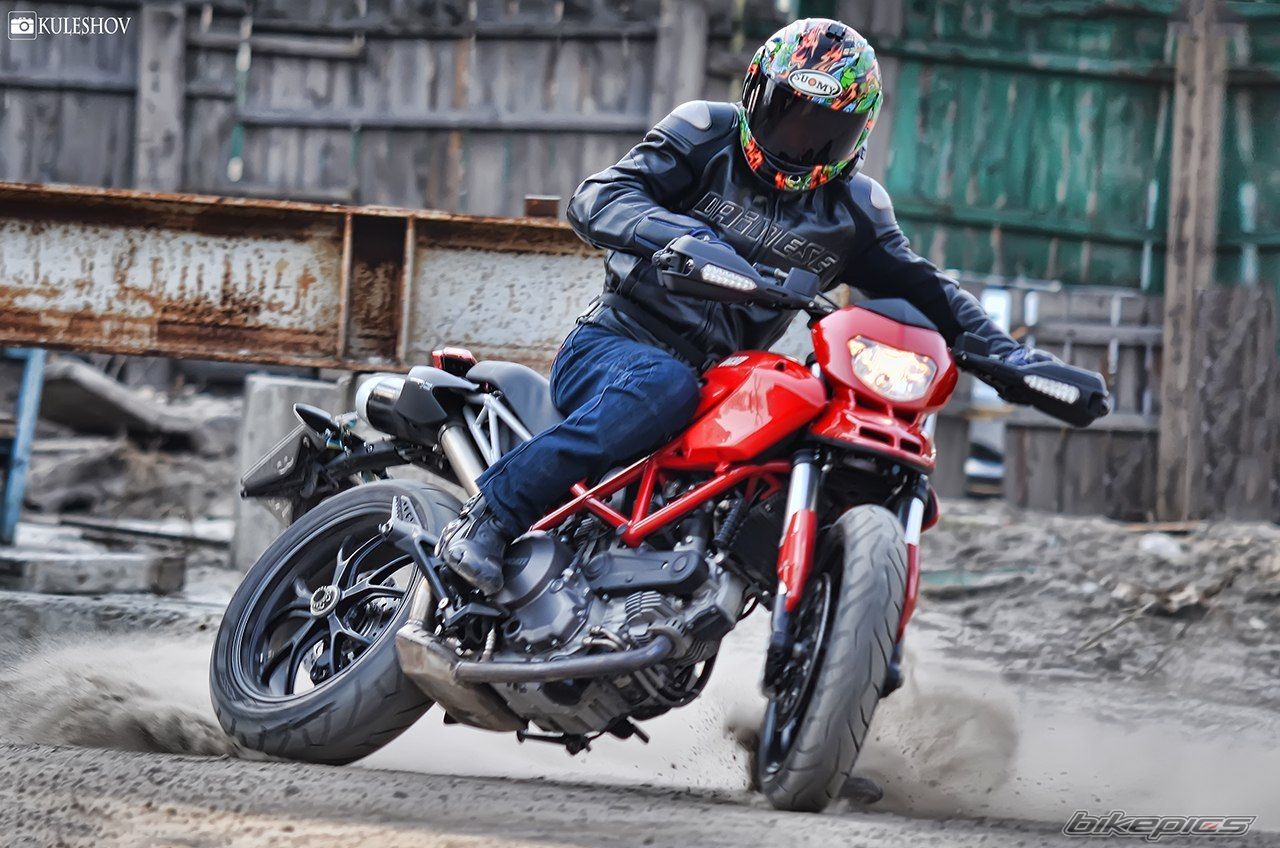 2010 DUCATI HYPERMOTARD 796 | Picture 2660118 motorcycle photo