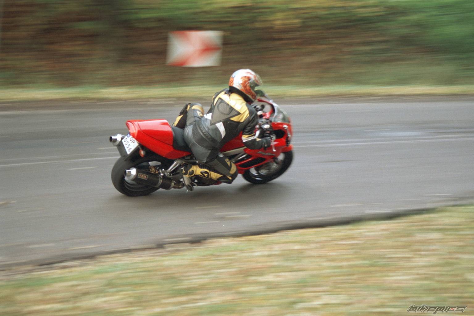 2004 HONDA VTR 1000 | Picture 266027 motorcycle photo