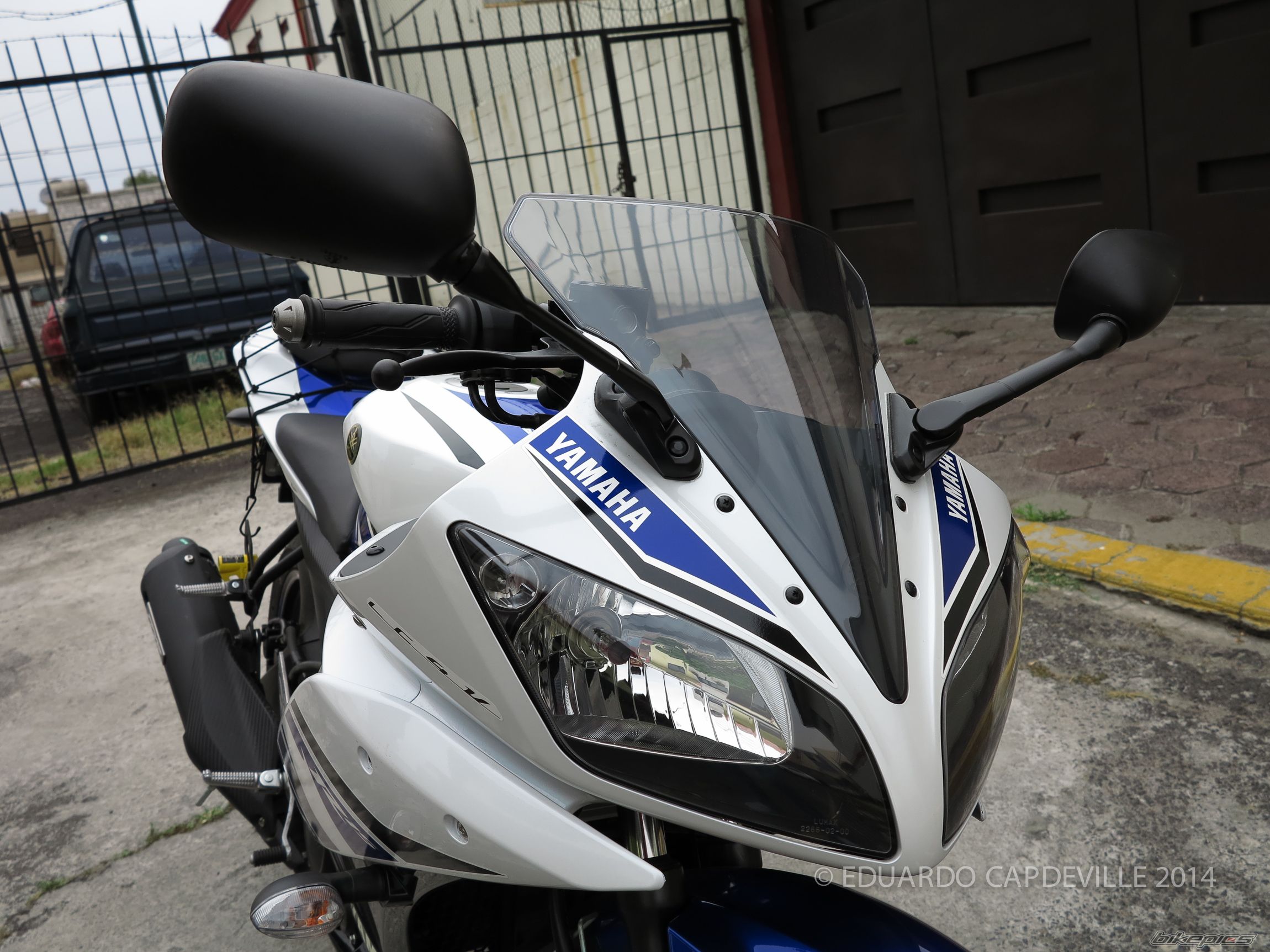 2014 YAMAHA R15 | Picture 2661721 motorcycle photo