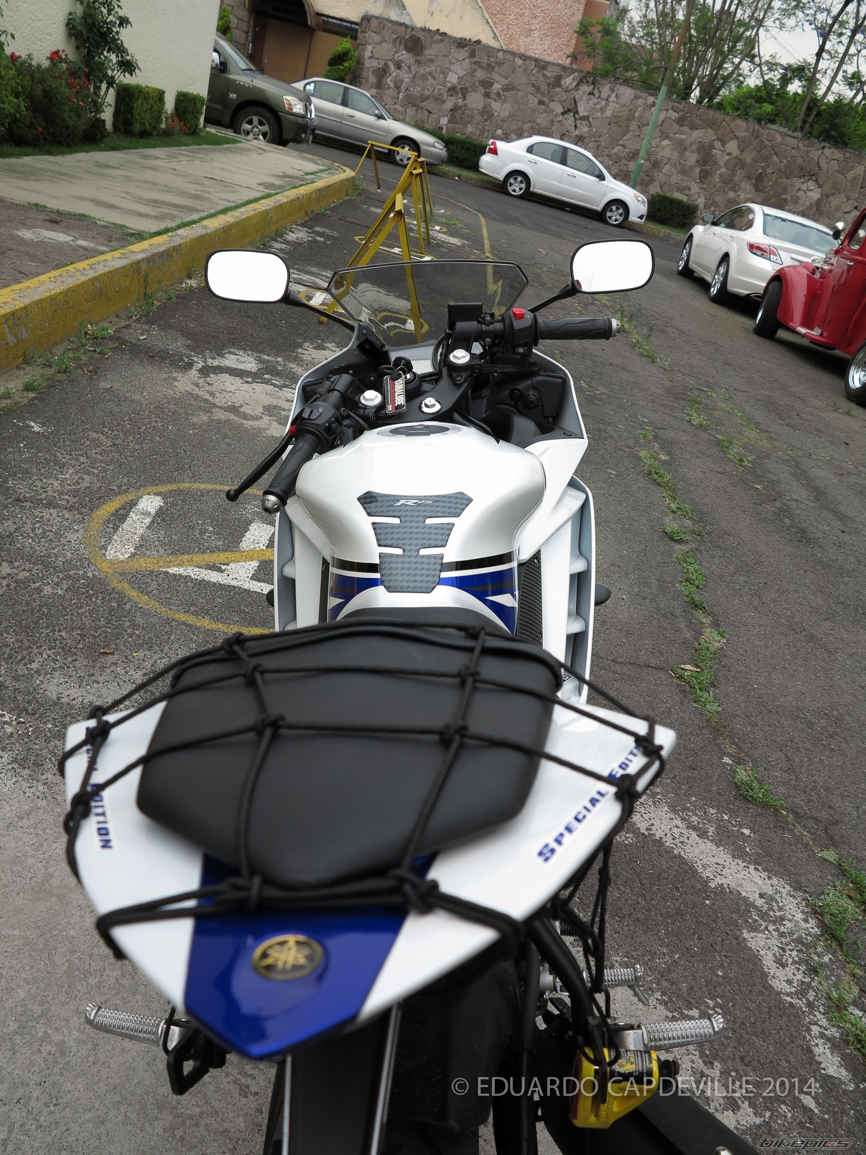 2014 YAMAHA R15 | Picture 2661725 motorcycle photo