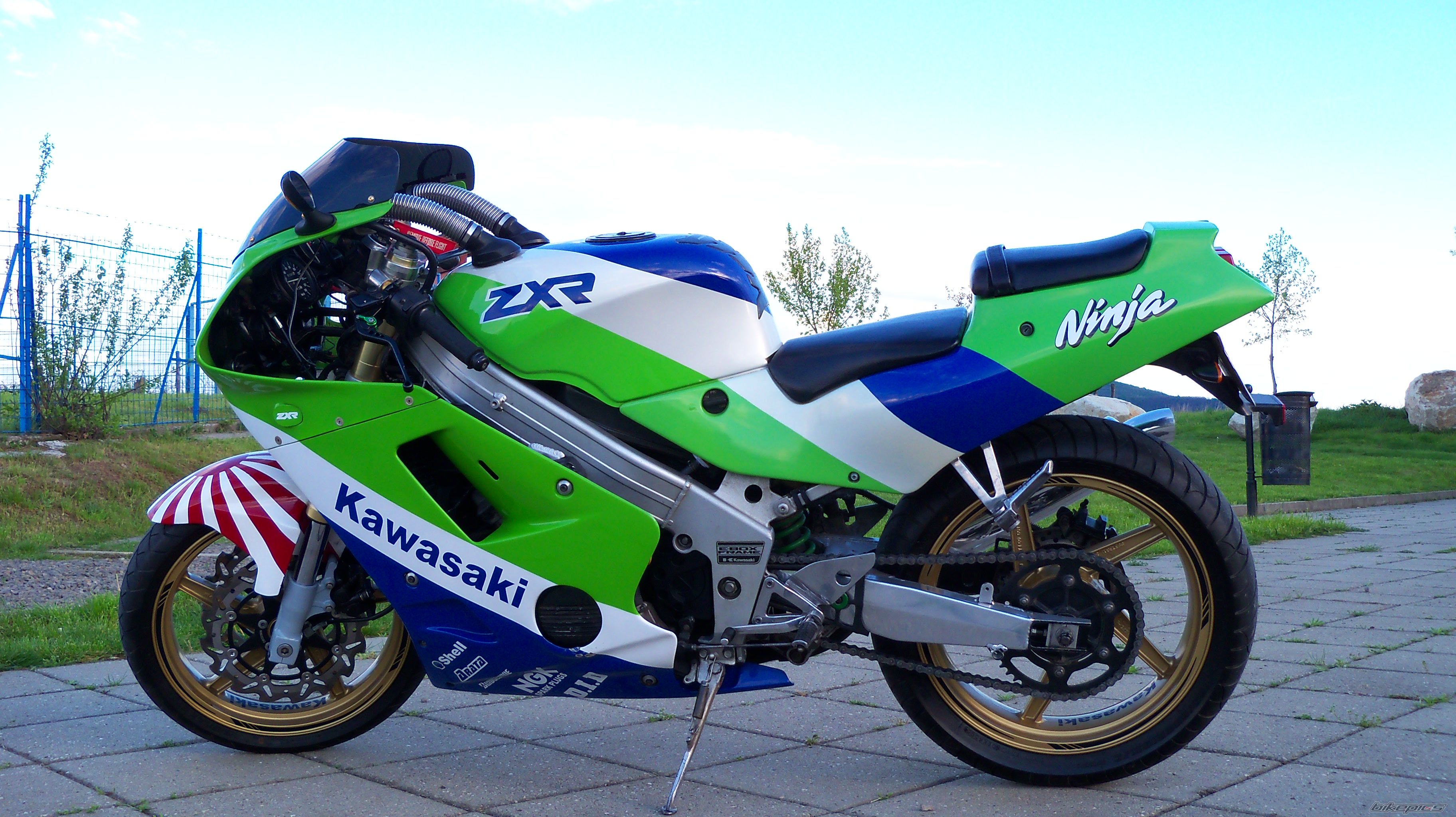 1989 KAWASAKI ZXR 250 | Picture 2662534 motorcycle photo