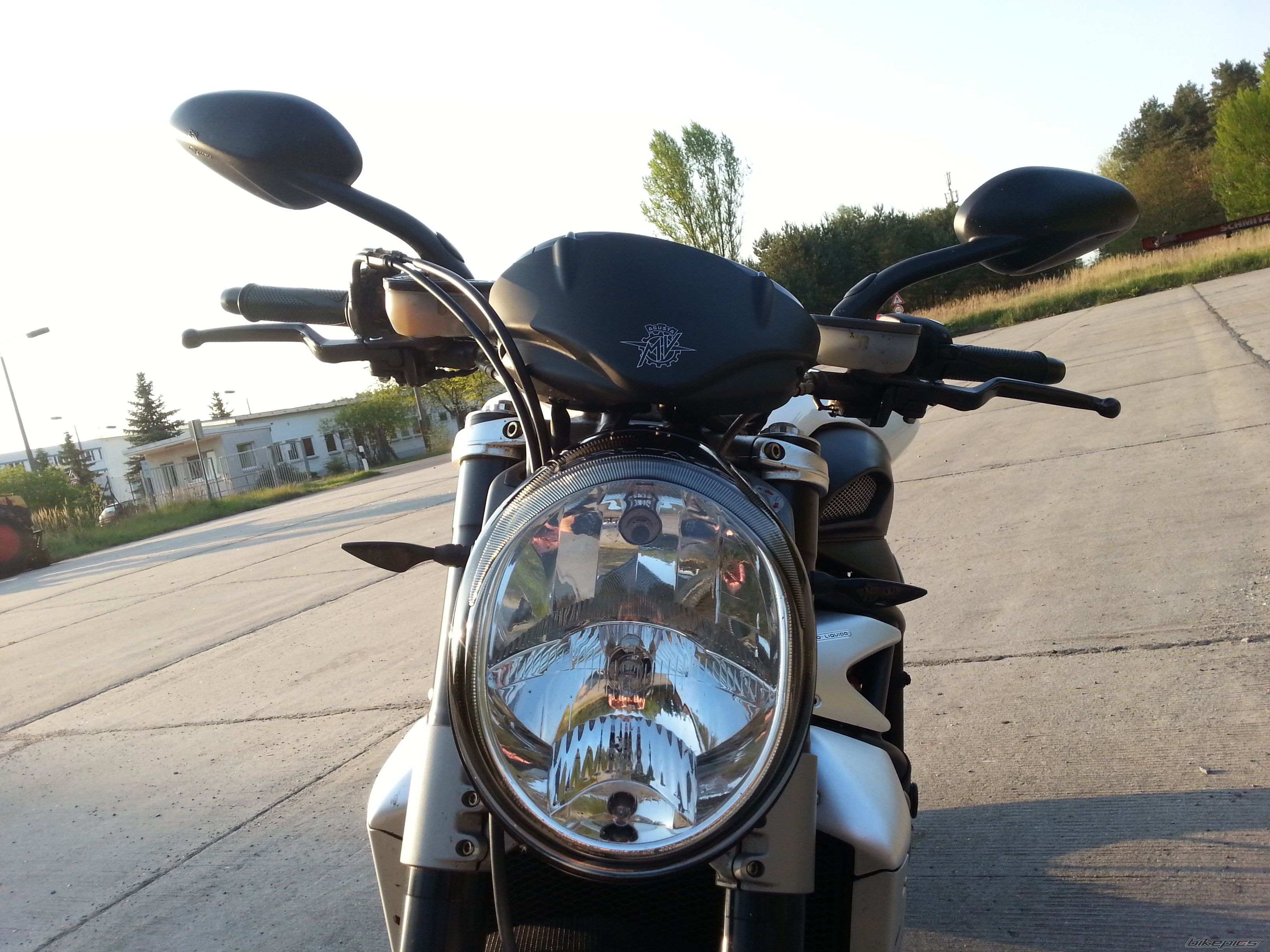 2008 MV AGUSTA BRUTALE 910 R | Picture 2663139 motorcycle photo
