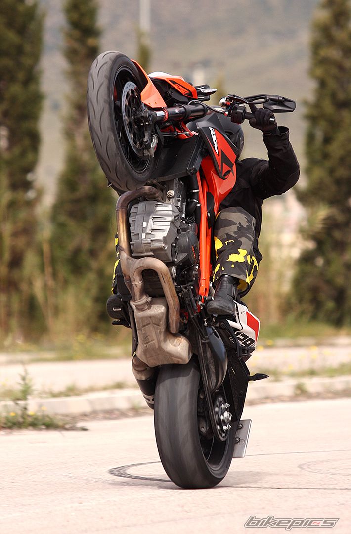 2014 KTM SUPER DUKE R | Picture 2663294 motorcycle photo