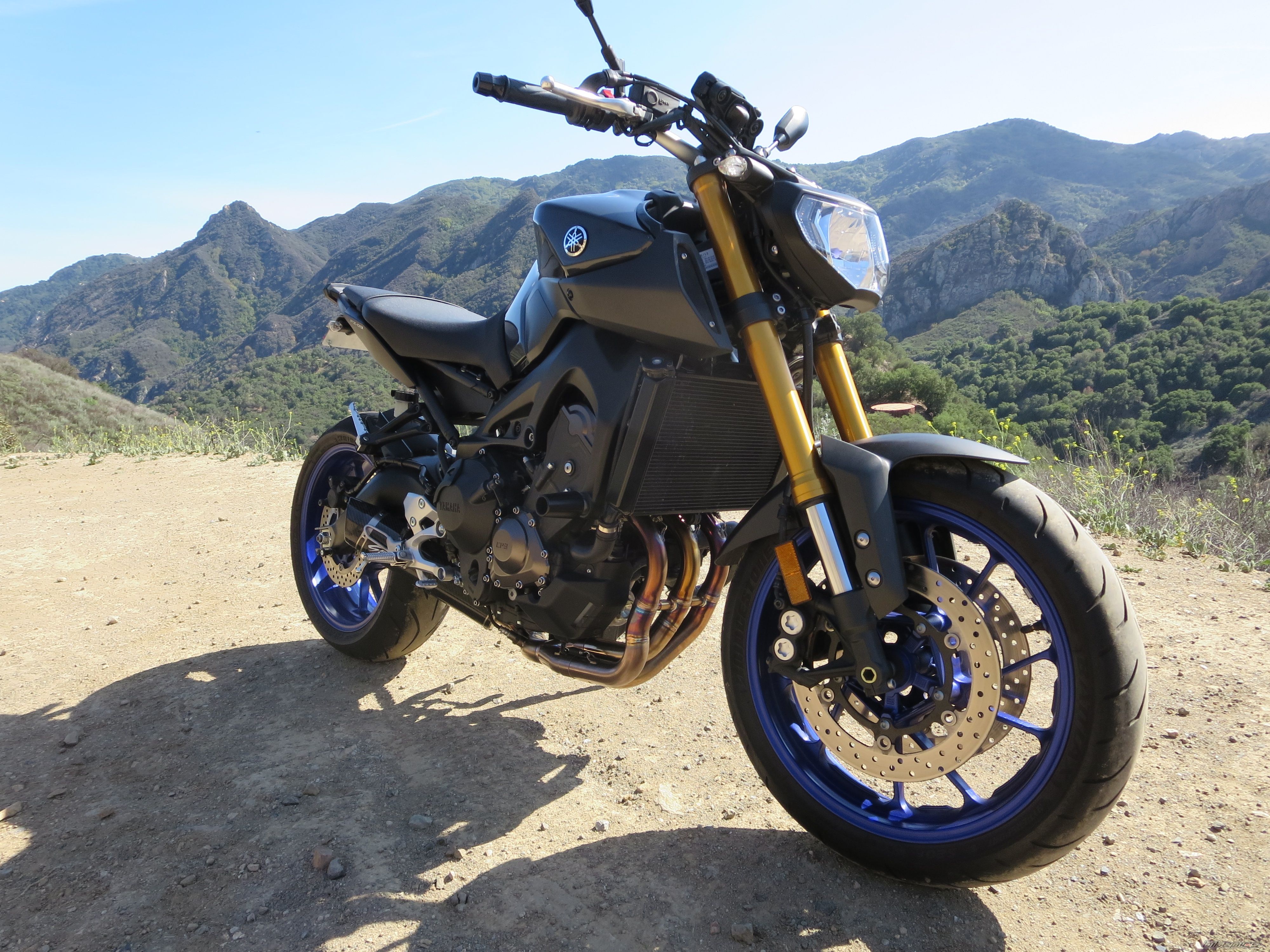 2014 YAMAHA FZ 09 | Picture 2663450 motorcycle photo