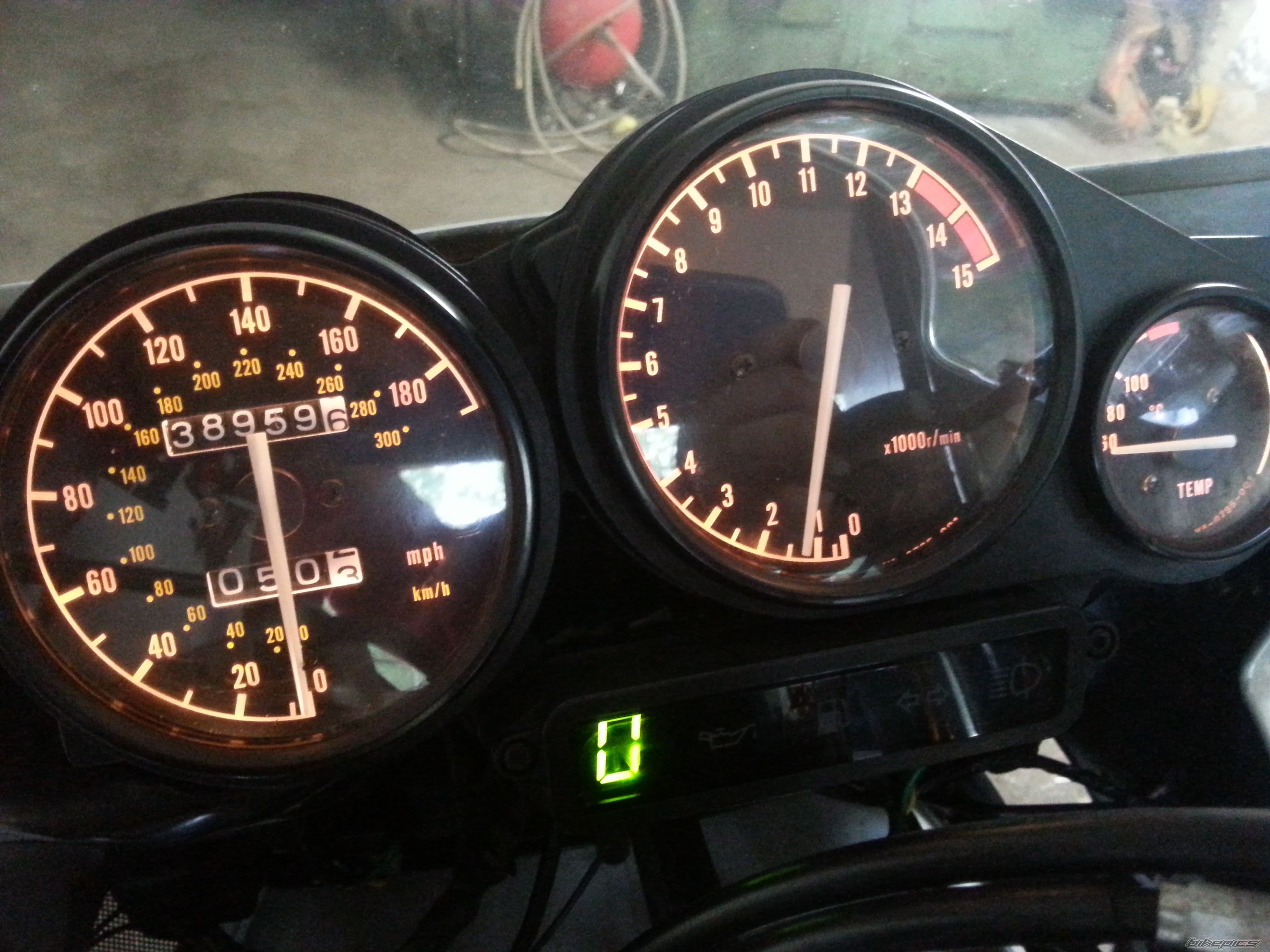 1994 YAMAHA FZR 600 R | Picture 2663758 motorcycle photo