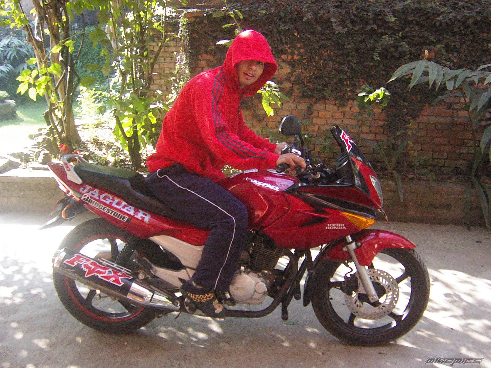2004 HERO HONDA KARIZMA | Picture 266406 motorcycle photo