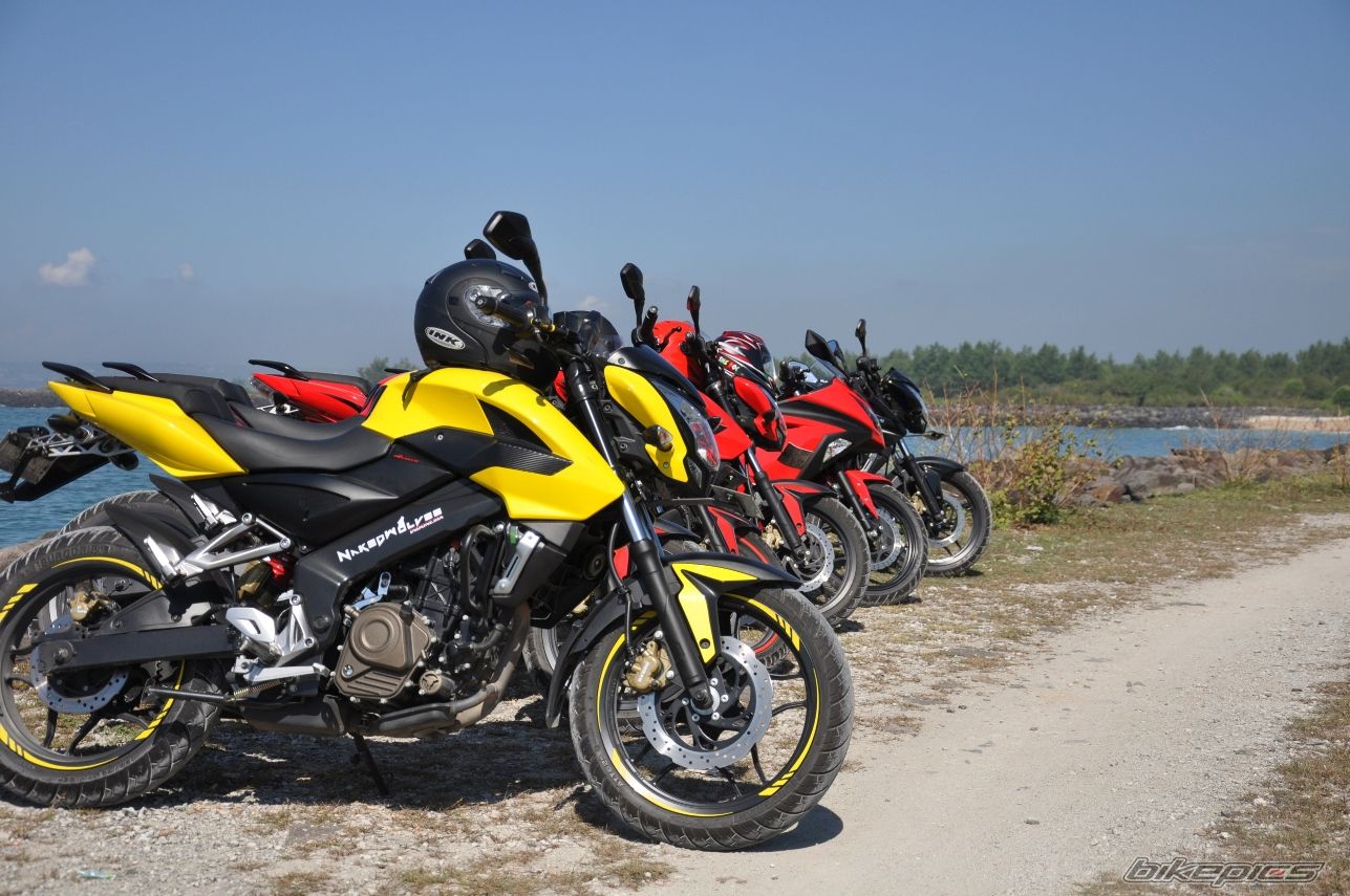 2013 BAJAJ PULSAR 200 NS | Picture 2666404 motorcycle photo