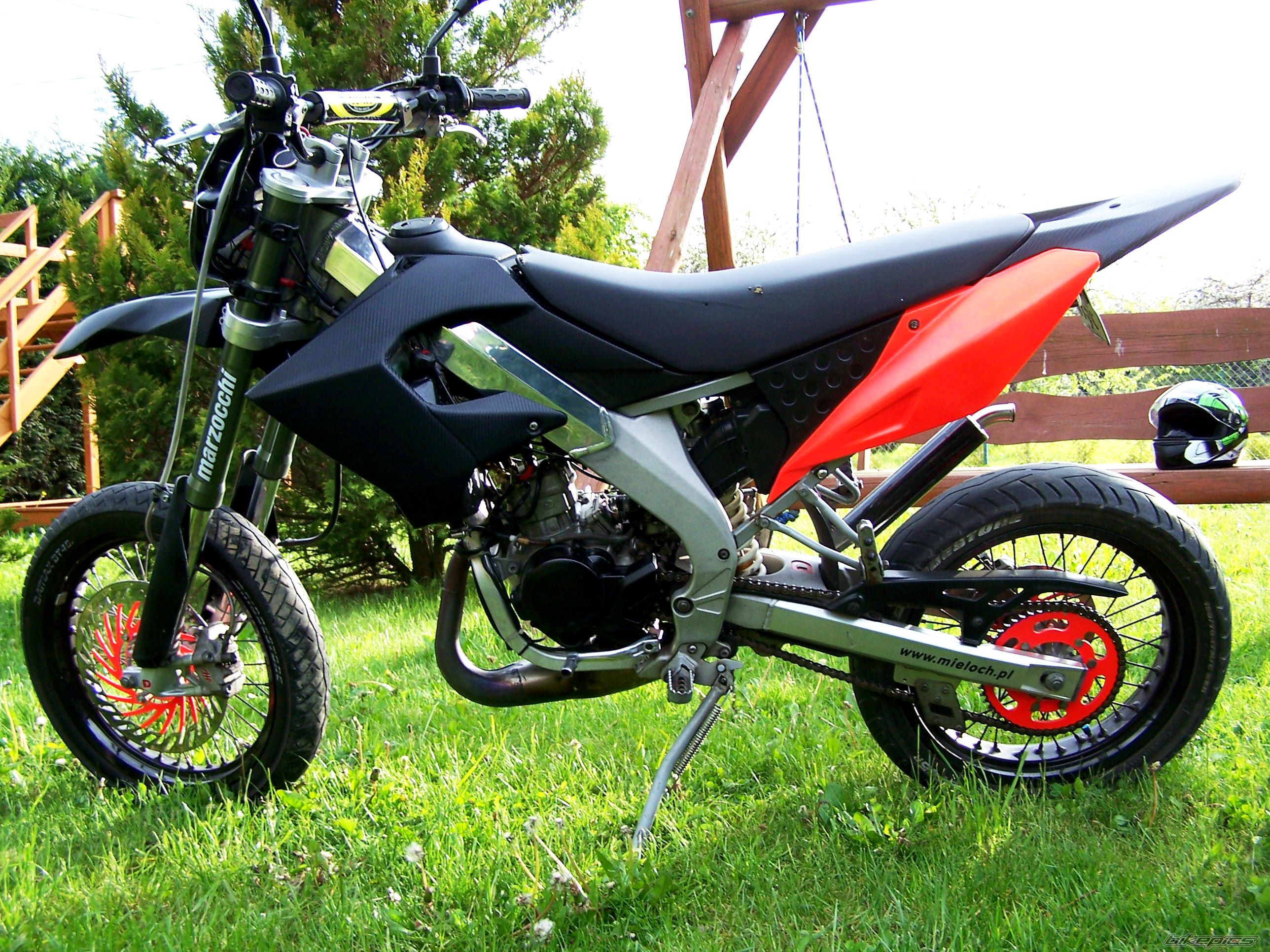 2006 DERBI SENDA DRD PRO SM 50 | Picture 2669011 motorcycle photo