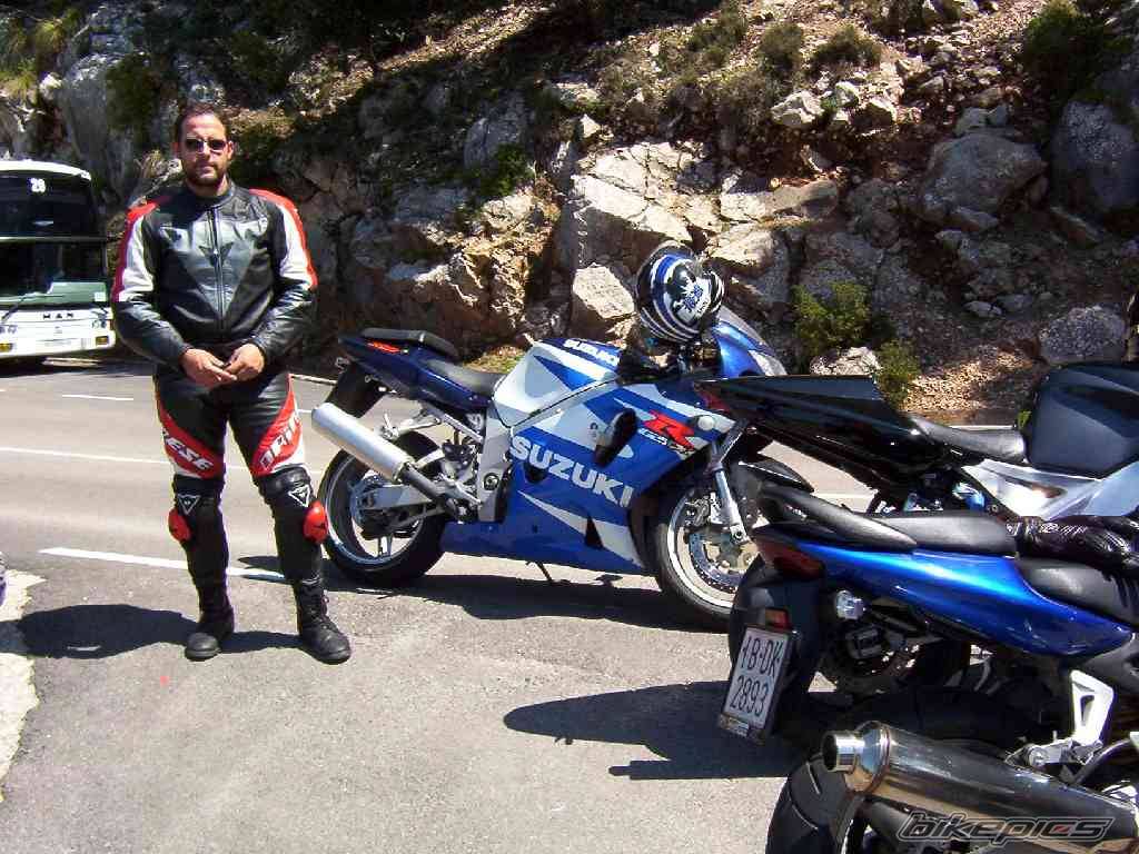 2001 SUZUKI GSX R 750 | Picture 266914 motorcycle photo