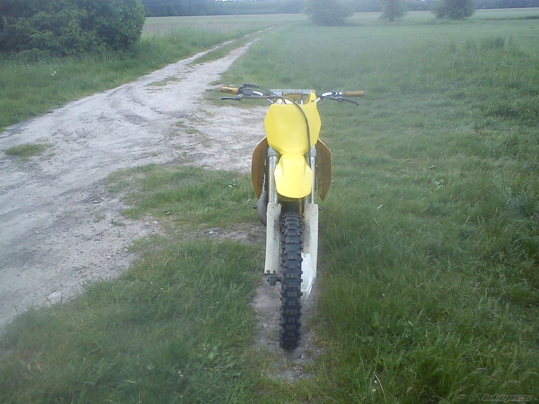 1992 SUZUKI RM125 | Picture 2669772 motorcycle photo