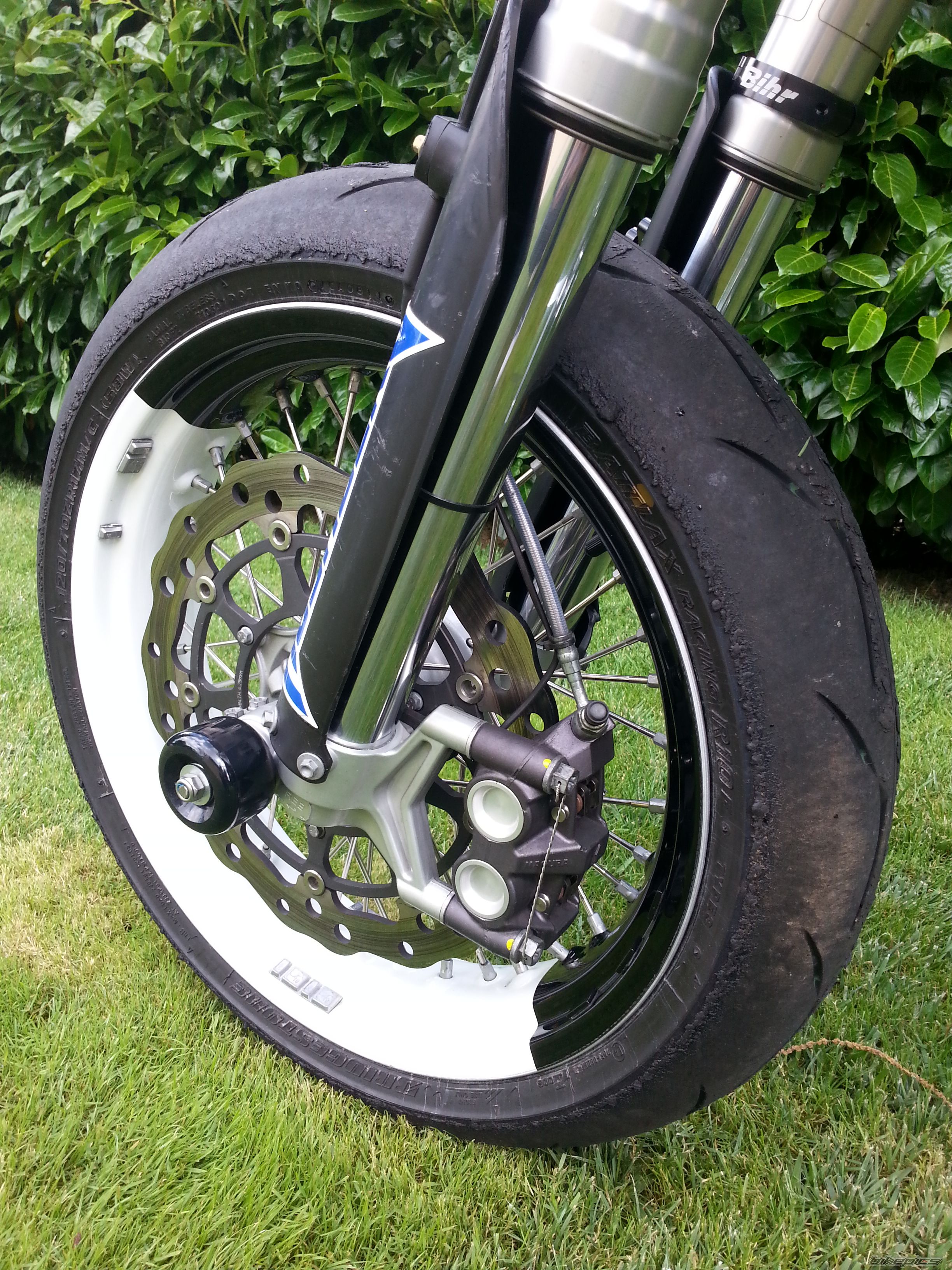 2010 HUSABERG FS 570 SUPERMOTO | Picture 2671086 motorcycle photo