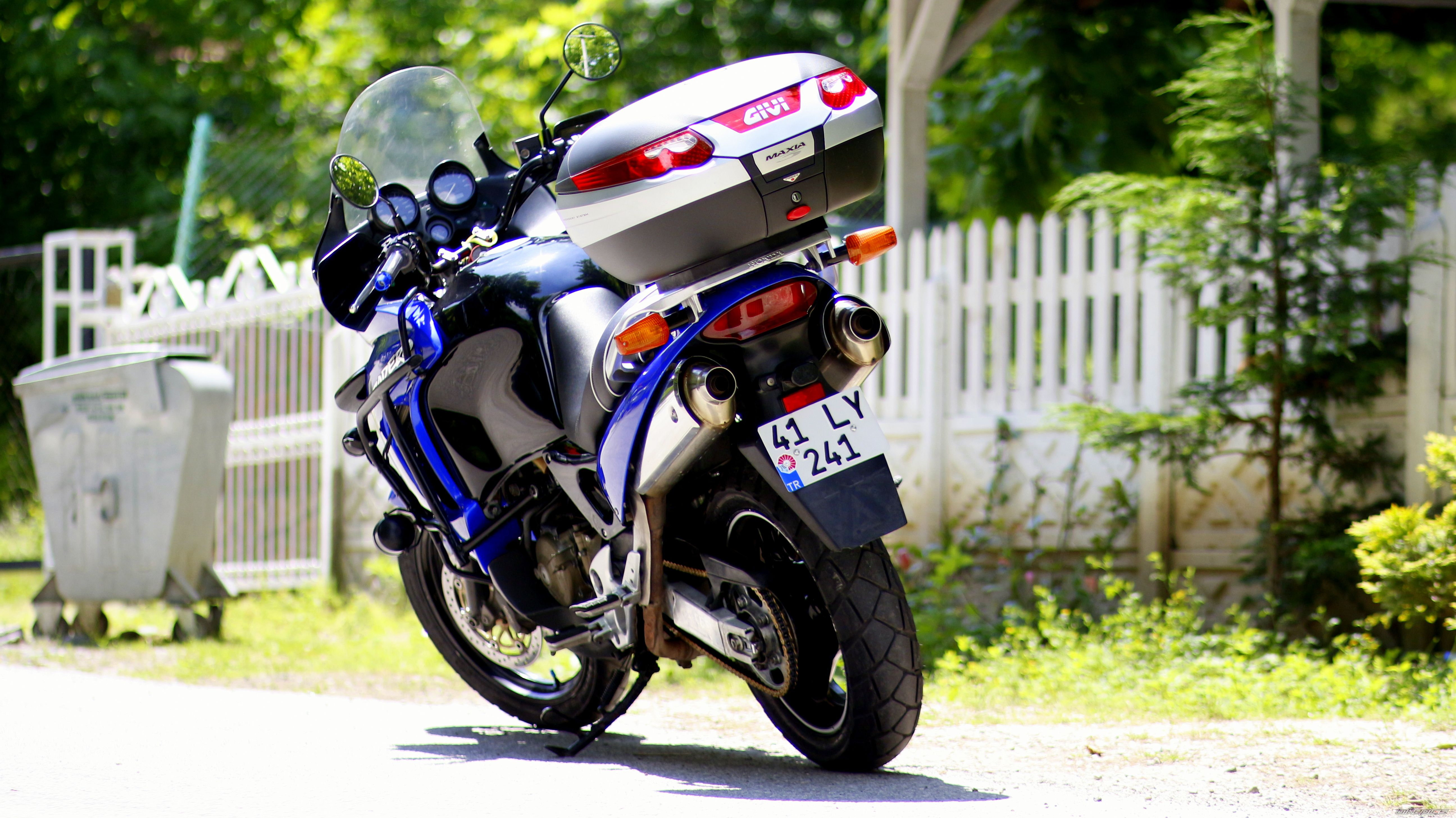 2000 HONDA XL 1000V VARADERO | Picture 2672824 motorcycle photo