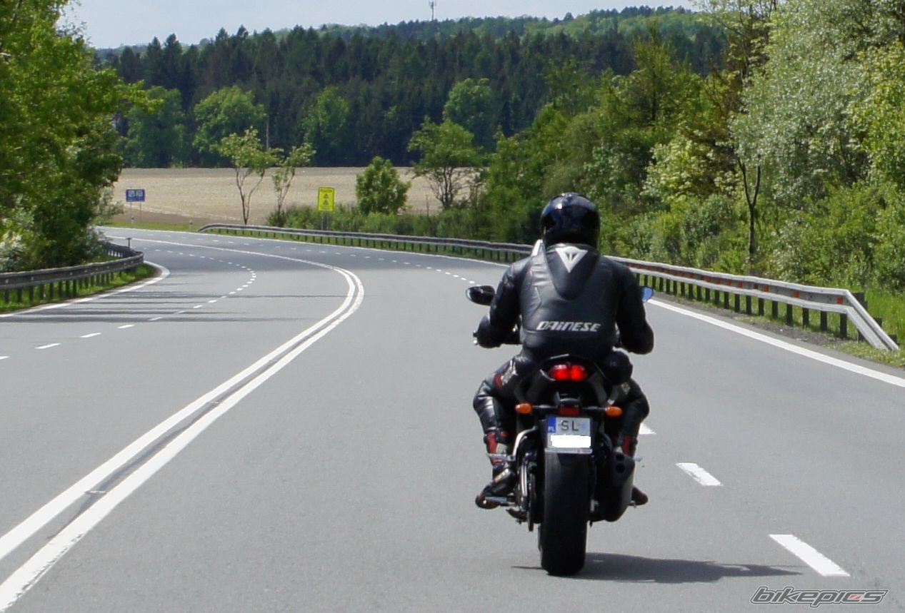 2009 YAMAHA FZ 8 | Picture 2672847 motorcycle photo
