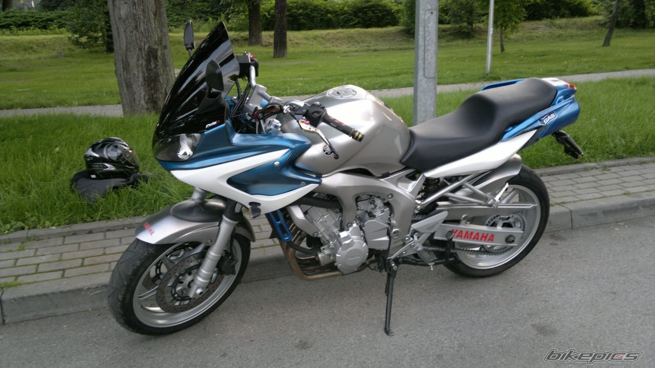 2004 YAMAHA FZ6 FAZER | Picture 2673780 motorcycle photo