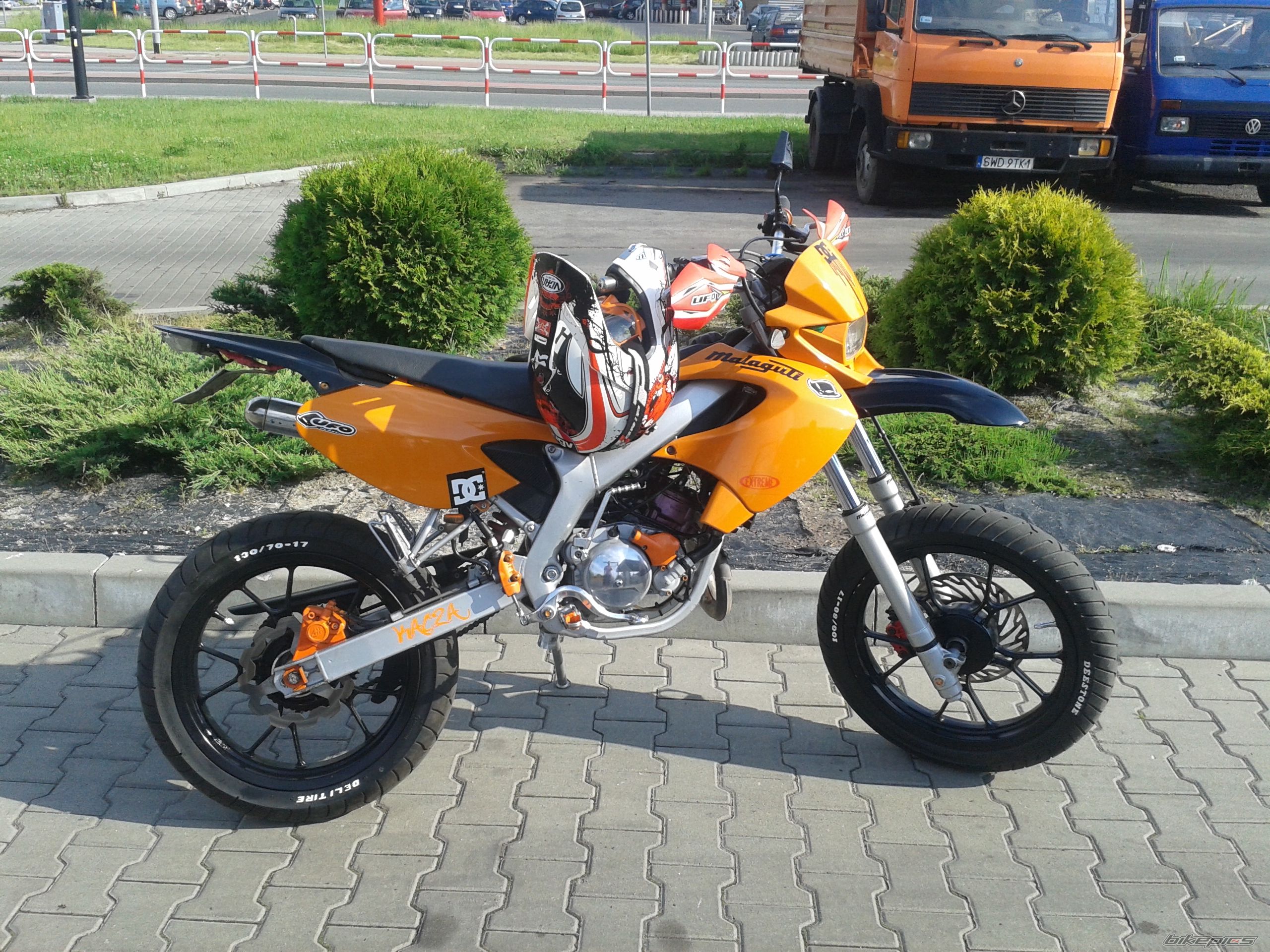 2006 MALAGUTI XSM 50 | Picture 2674075 motorcycle photo