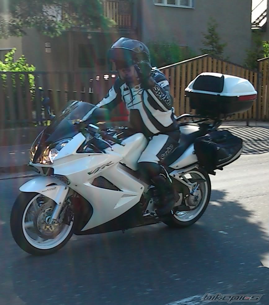 2009 HONDA VFR 800 | Picture 2675448 motorcycle photo