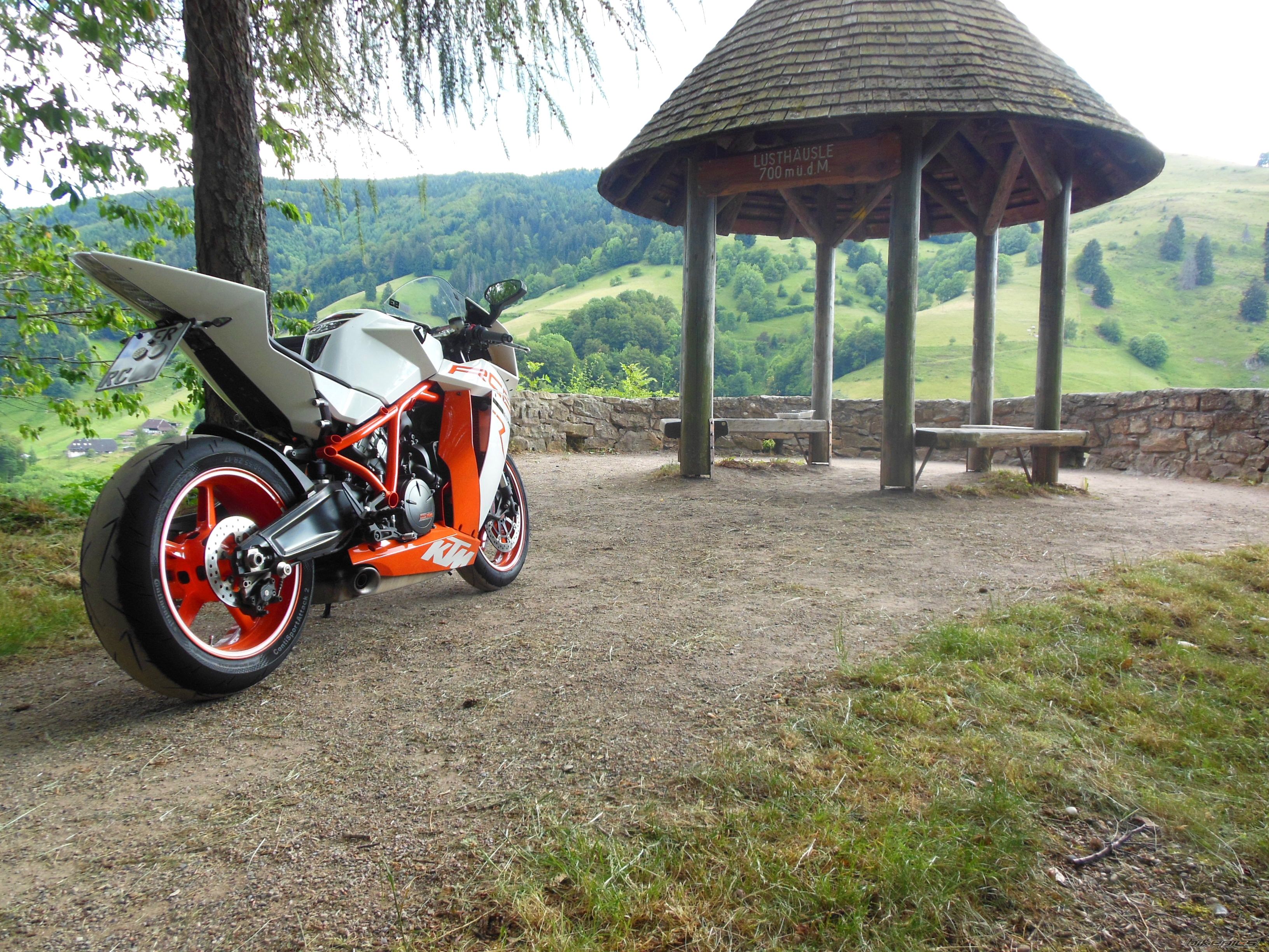 2011 KTM RC8 R | Picture 2676165 motorcycle photo