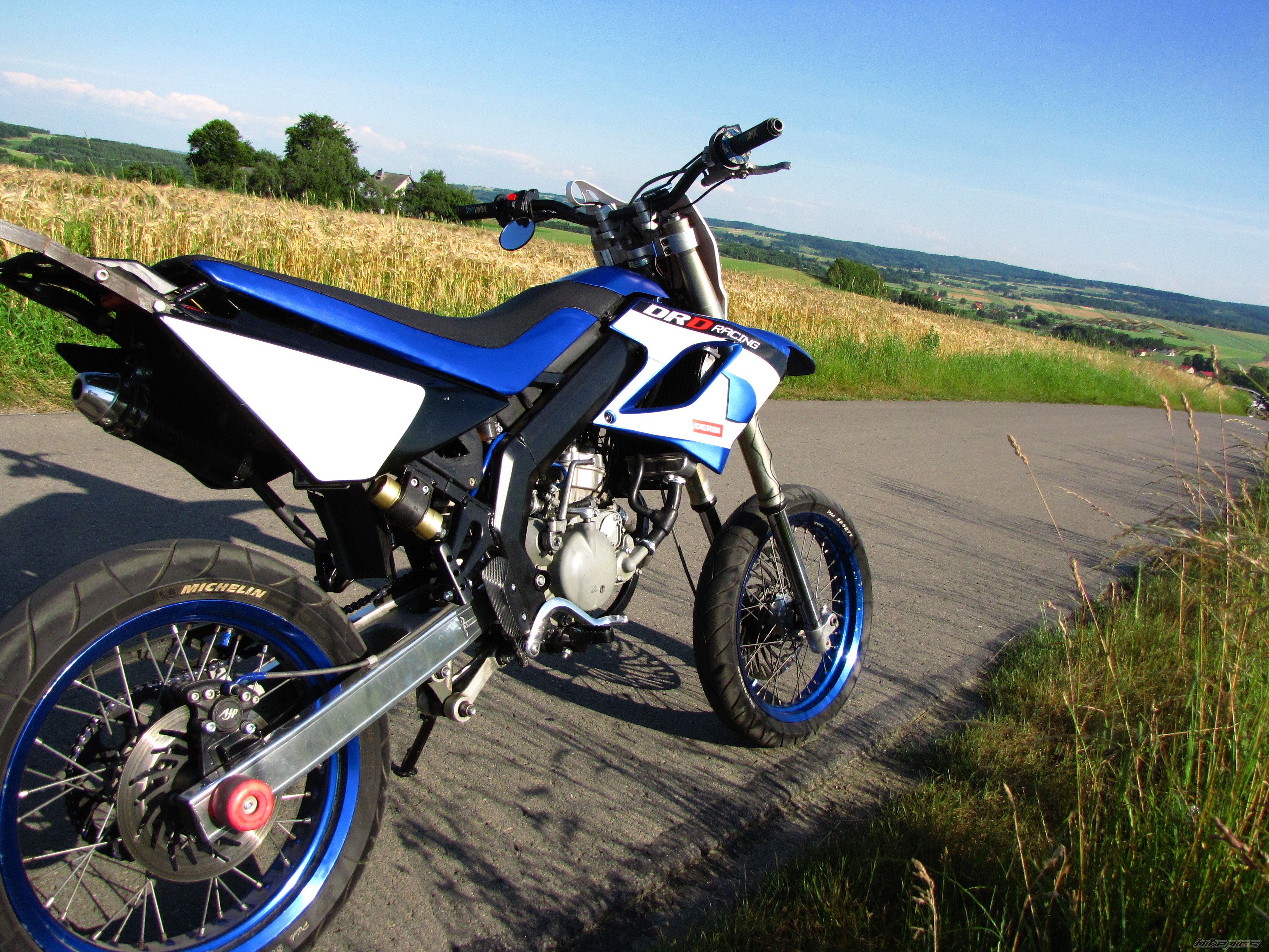 2007 DERBI SENDA DRD SM 50 | Picture 2677091 motorcycle photo