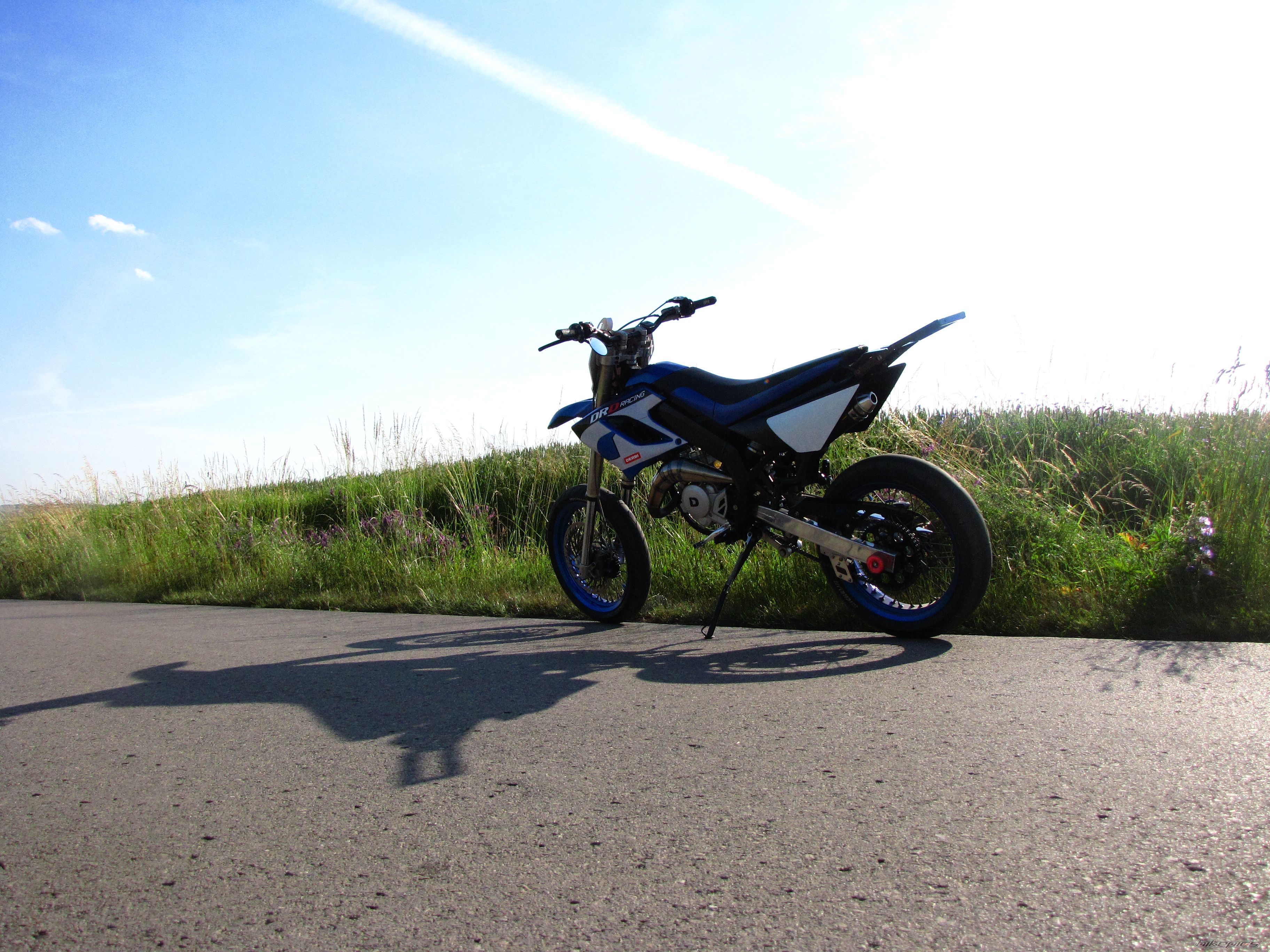 2007 DERBI SENDA DRD SM 50 | Picture 2677092 motorcycle photo