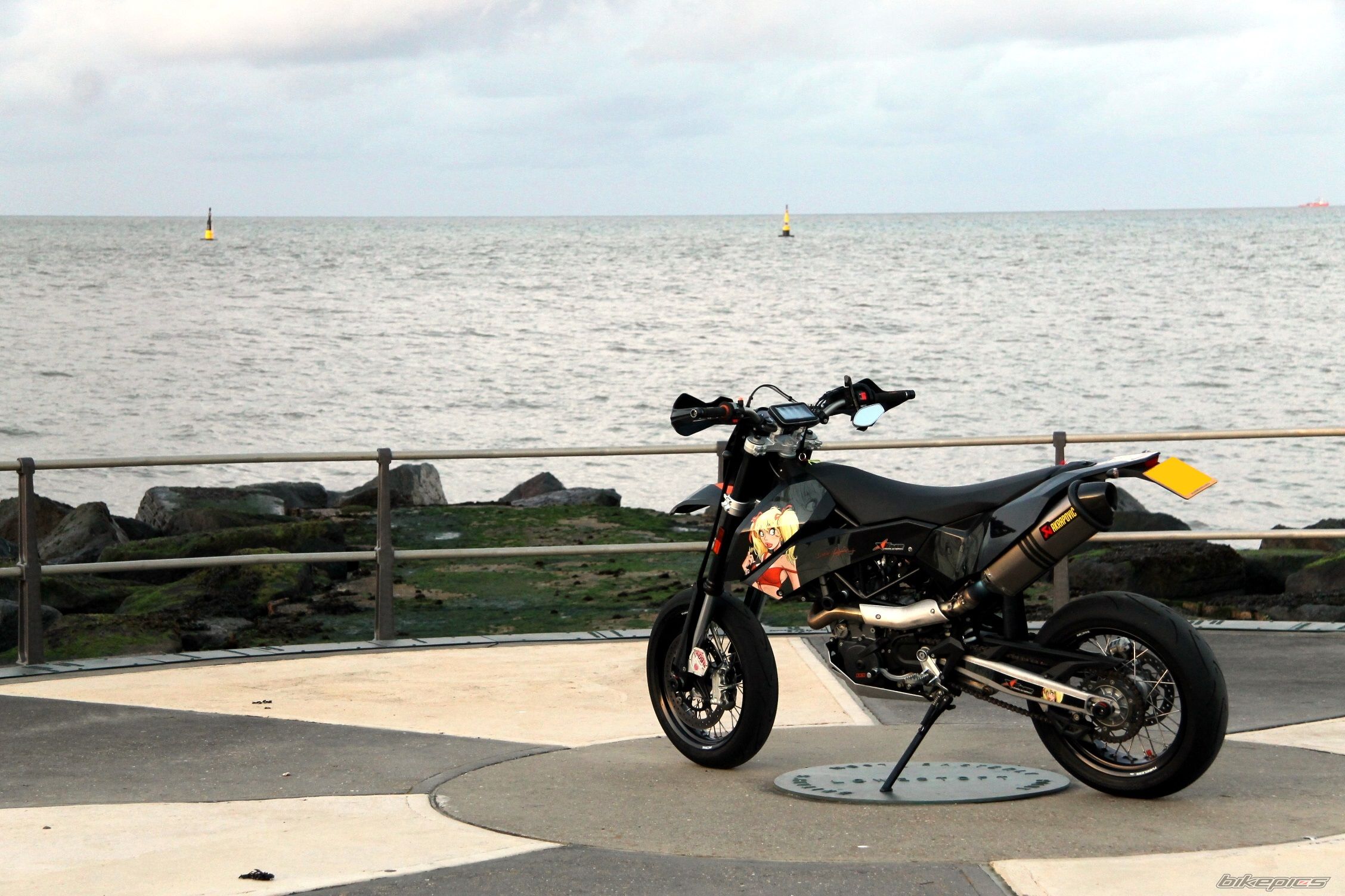 2011 KTM 690 SMC | Picture 2677132 motorcycle photo