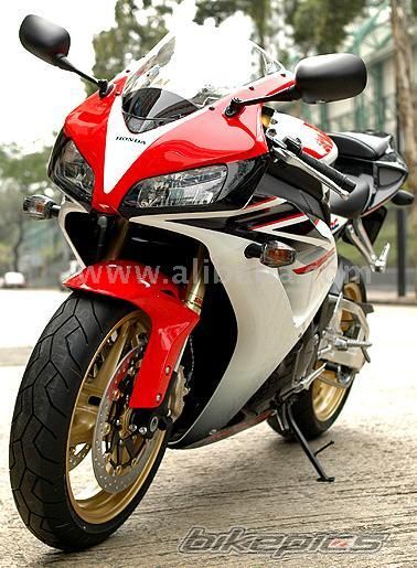 2007 HONDA CBR1000 | Picture 2678800 motorcycle photo