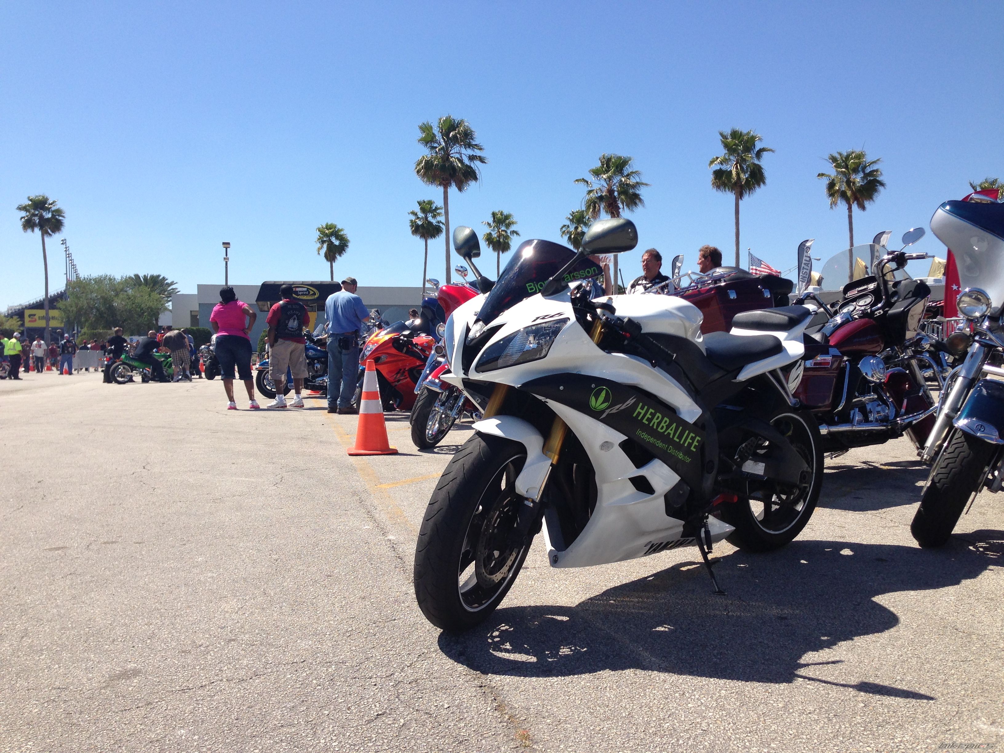 2006 YAMAHA YZF R6 | Picture 2678830 motorcycle photo