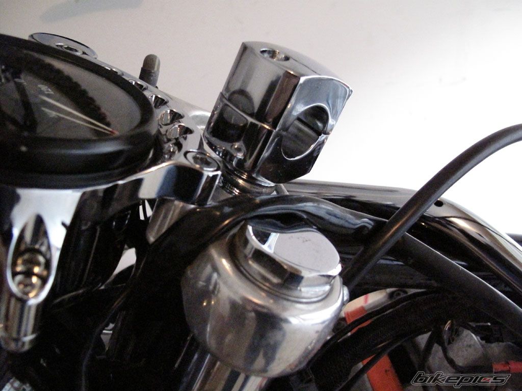 2001 HARLEY DAVIDSON XLH 883 HUGGER | Picture 2679769 motorcycle photo