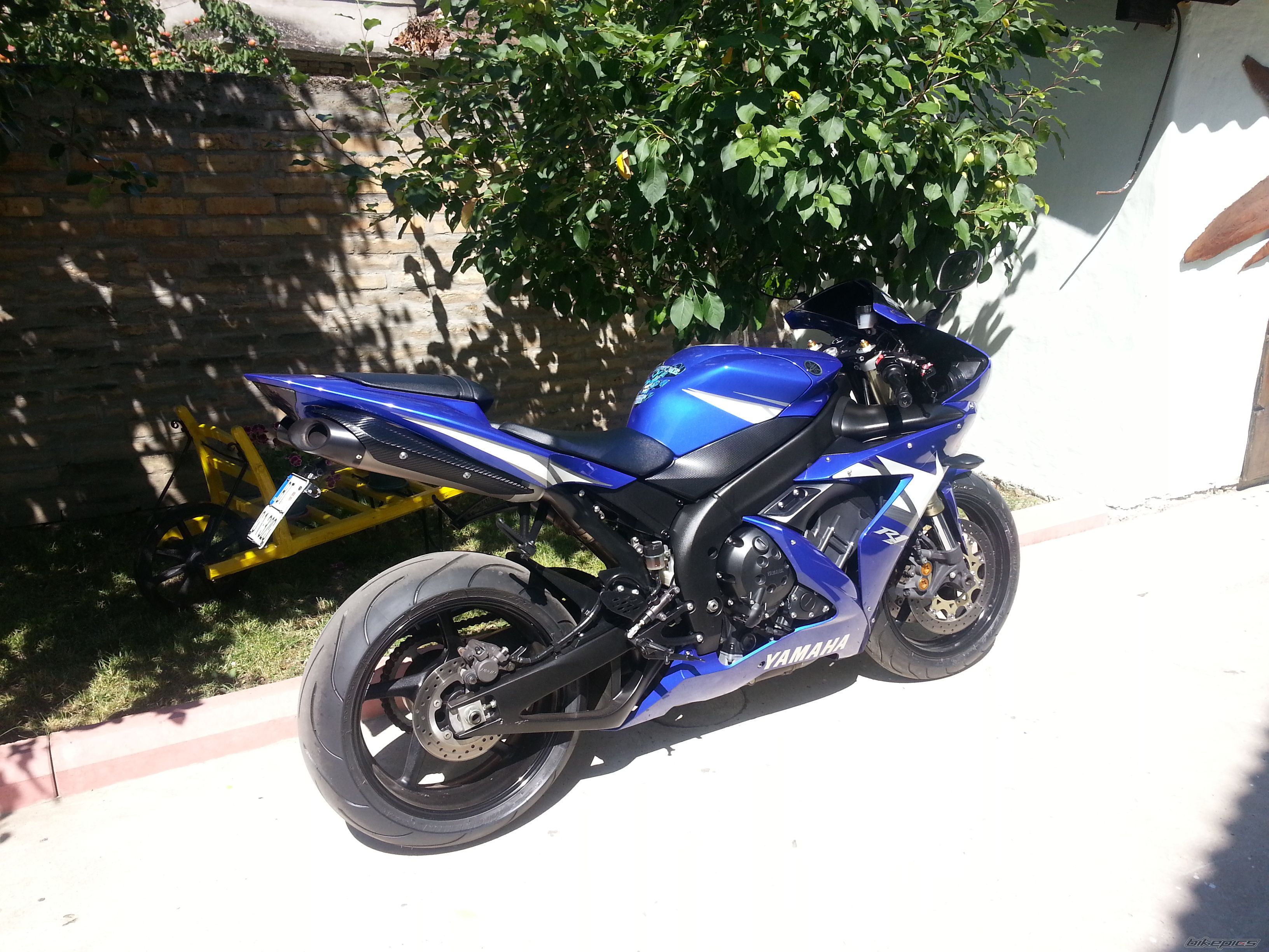 2005 YAMAHA YZF R1 | Picture 2680120 motorcycle photo