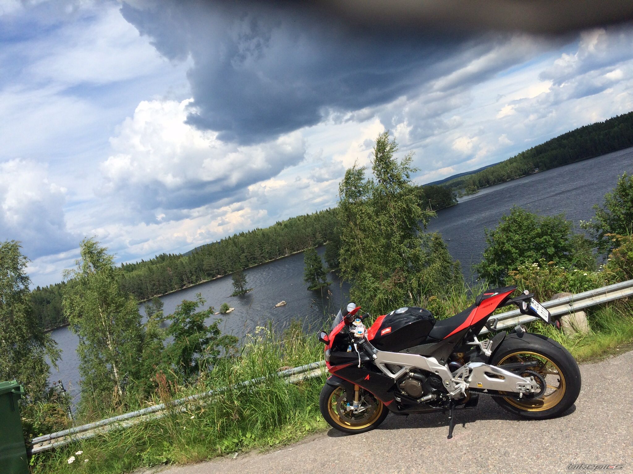 2014 APRILIA RSV4 FACTORY APRC | Picture 2681358 motorcycle photo