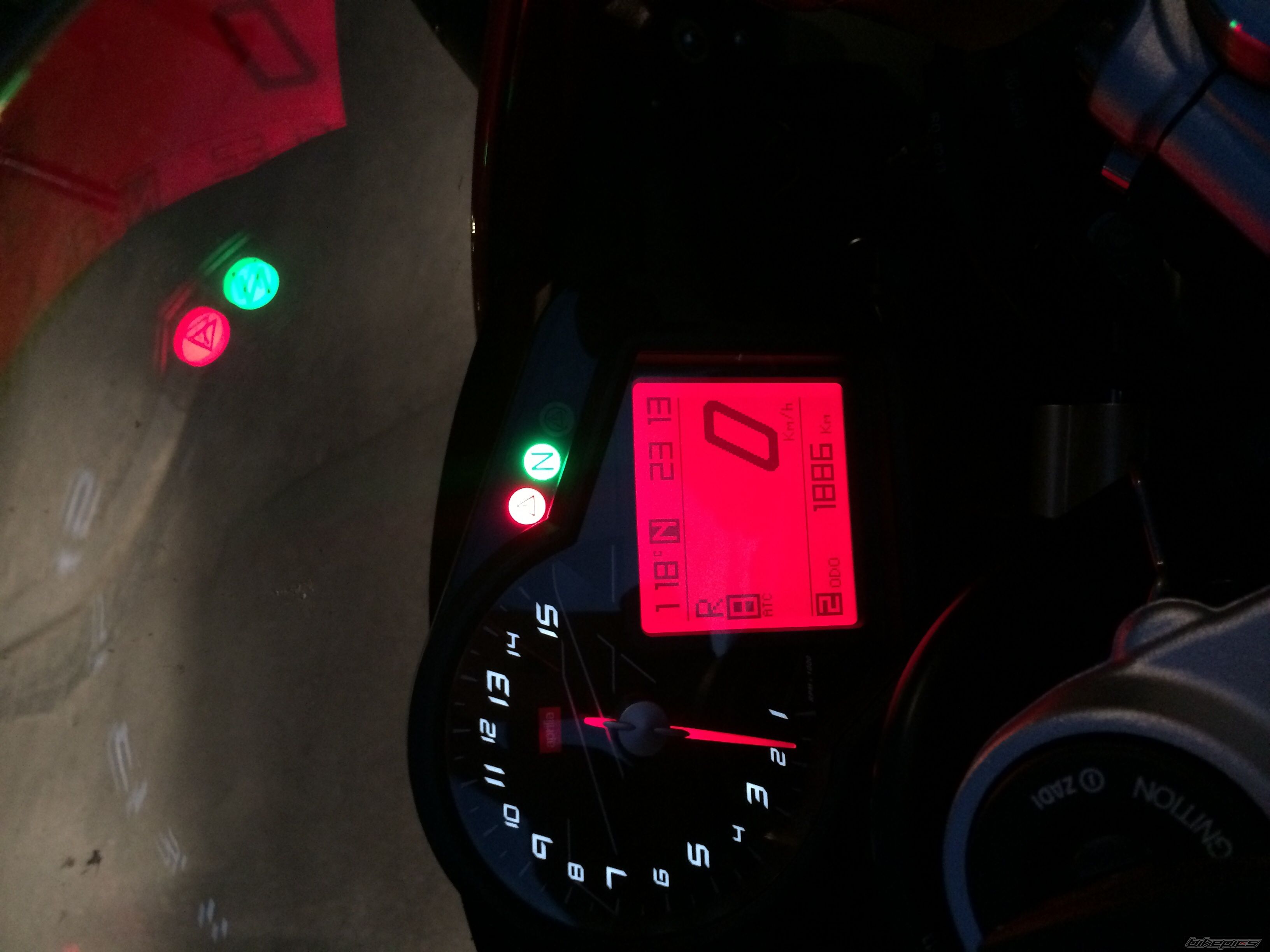 2014 APRILIA RSV4 FACTORY APRC | Picture 2682082 motorcycle photo