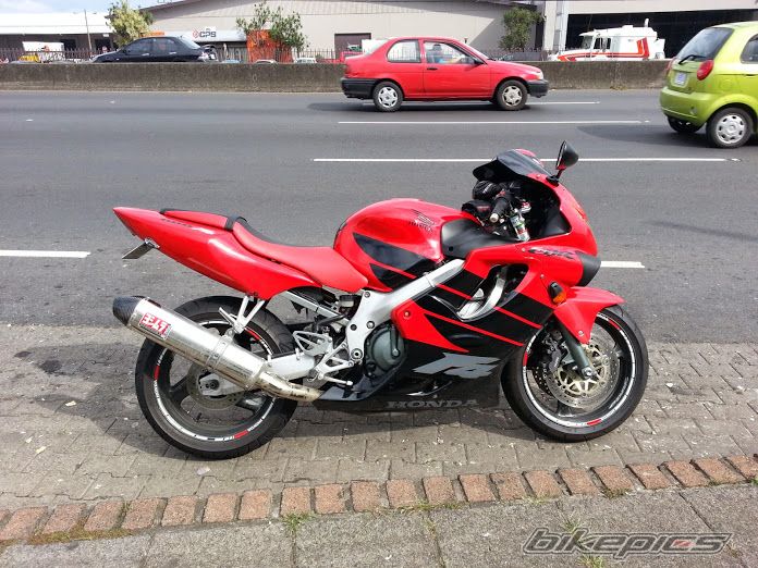 2000 HONDA CBR 600 F4 | Picture 2682683 motorcycle photo